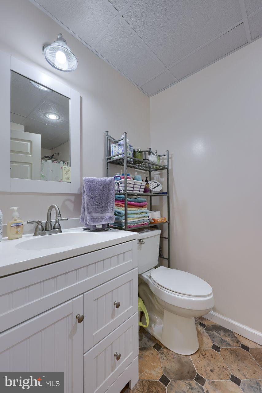 WINDSOR BORO - Residential