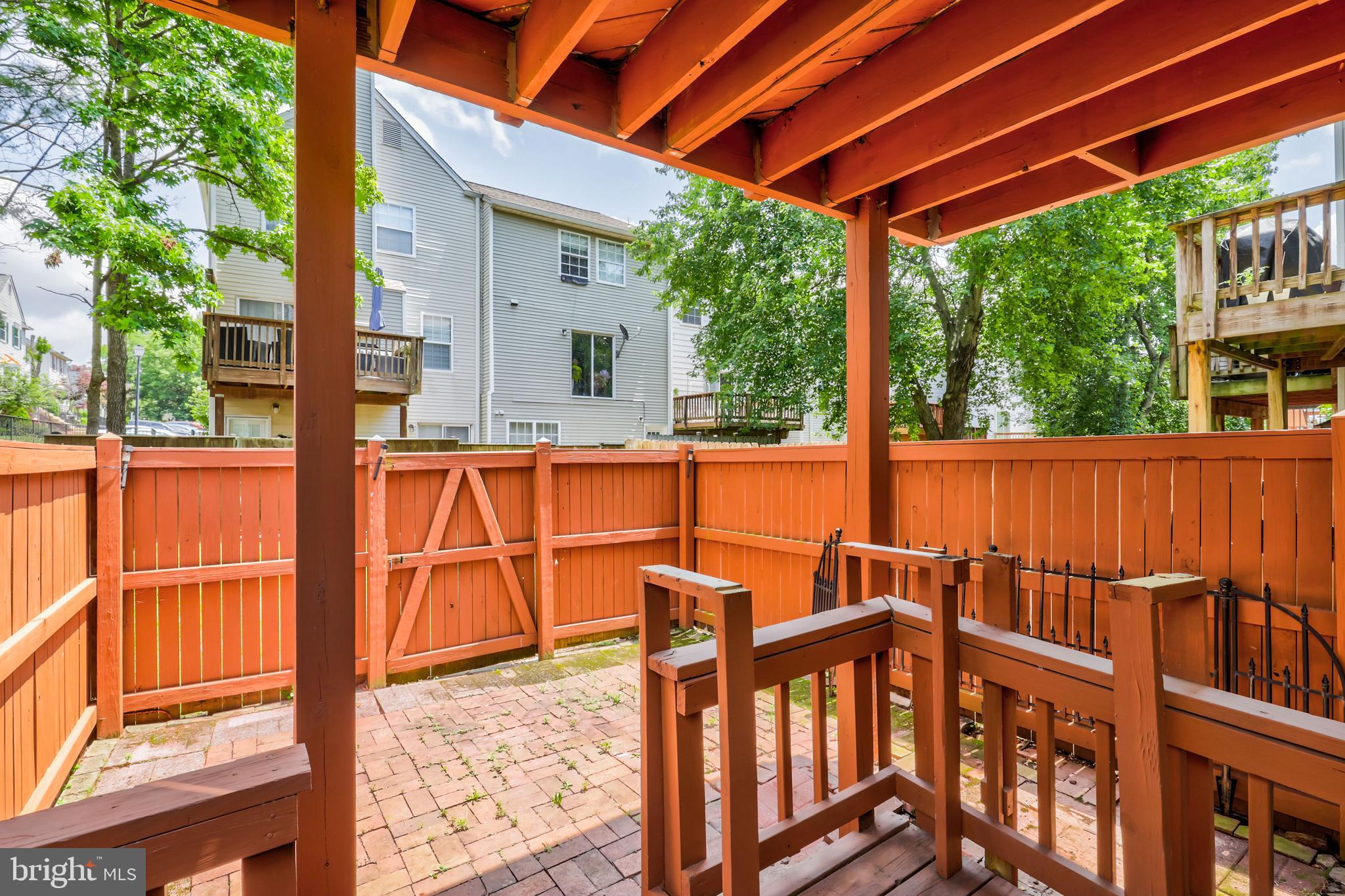 WINDING BROOK - Residential