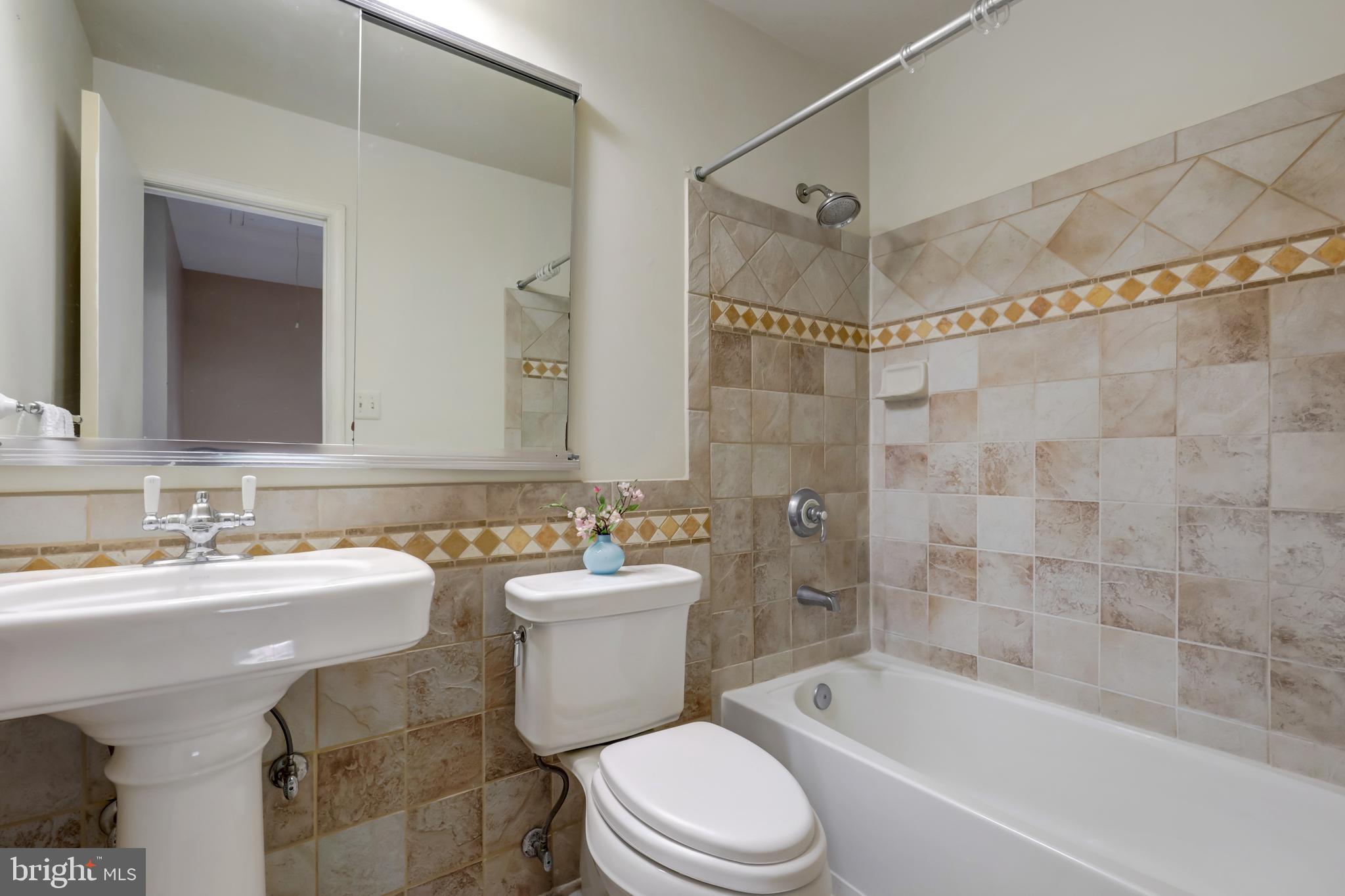 WINDING BROOK - Residential