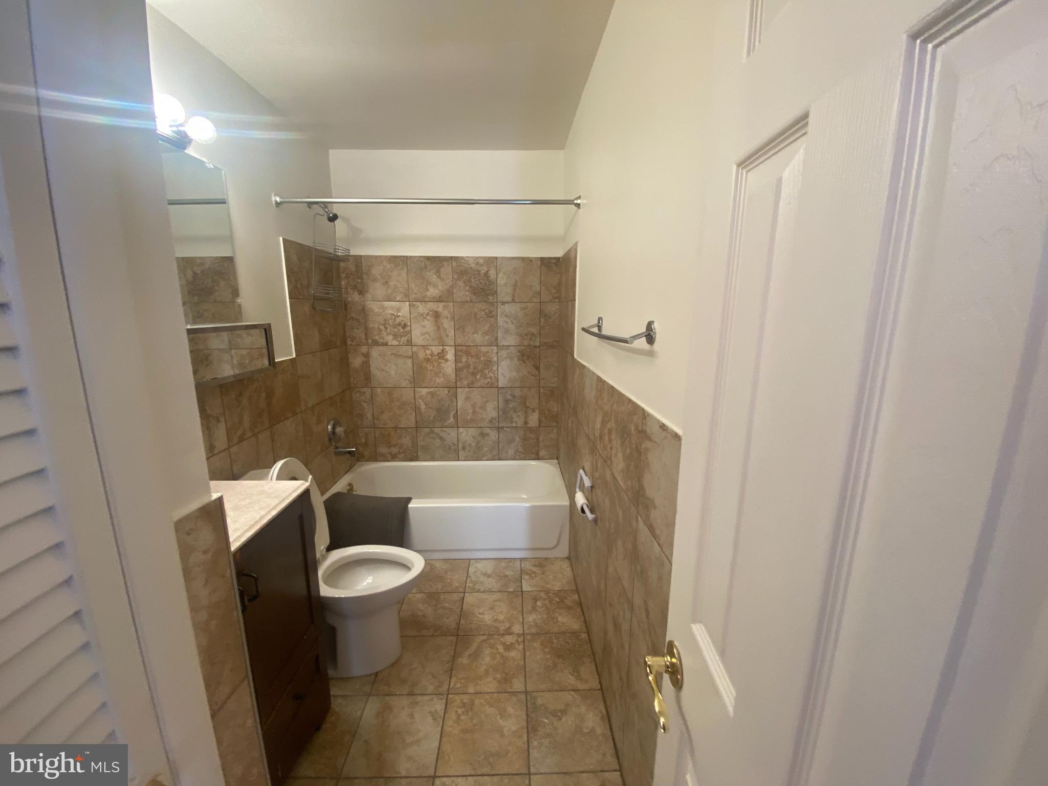 WEST LAUREL - Residential Lease