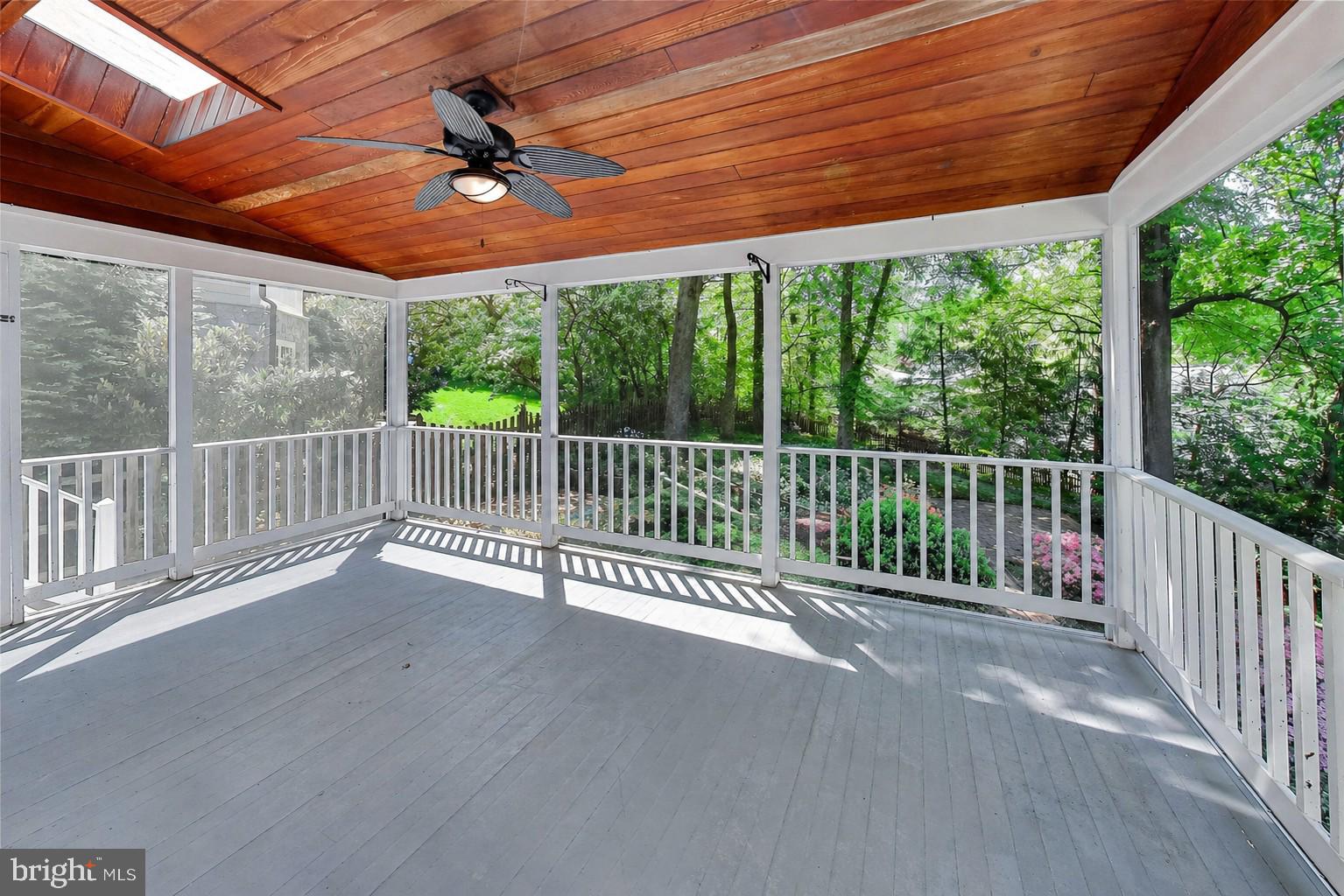 CHEVY CHASE PARK - Residential