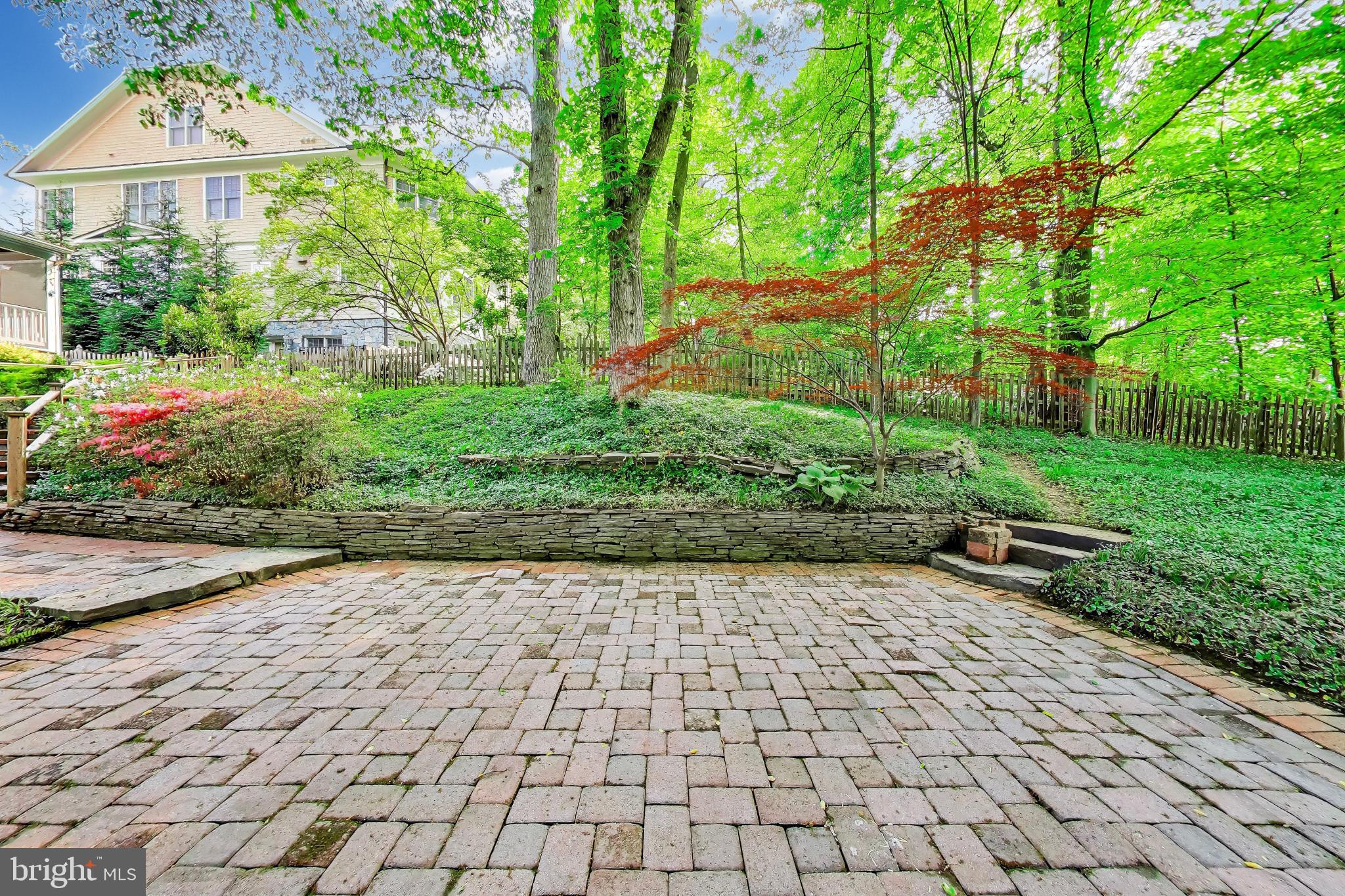 CHEVY CHASE PARK - Residential