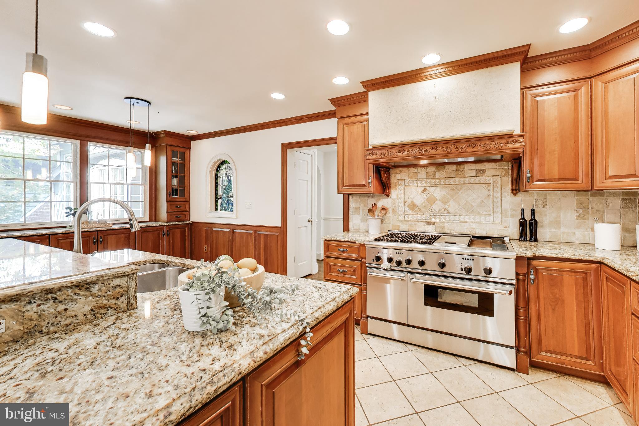 CHEVY CHASE PARK - Residential