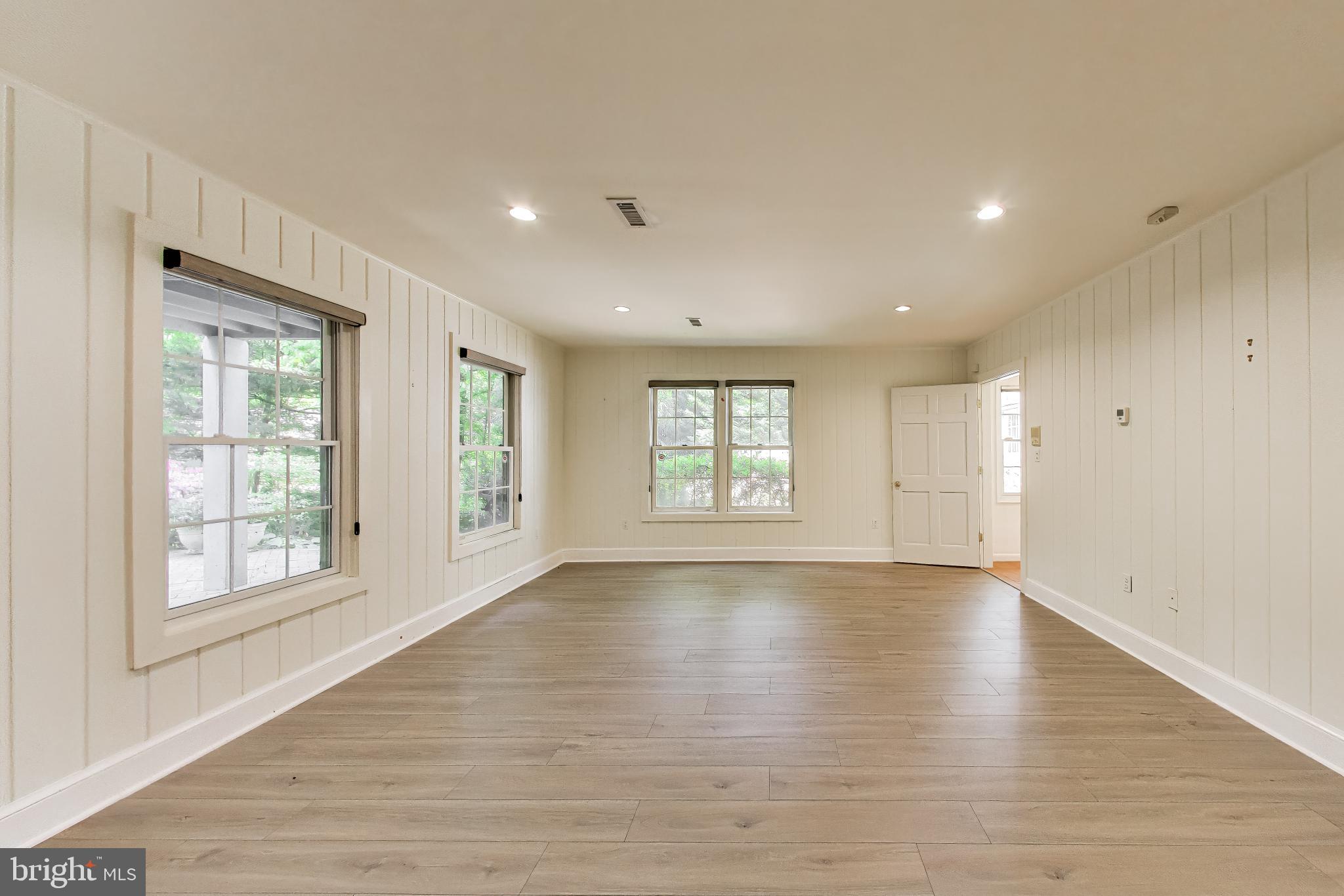 CHEVY CHASE PARK - Residential