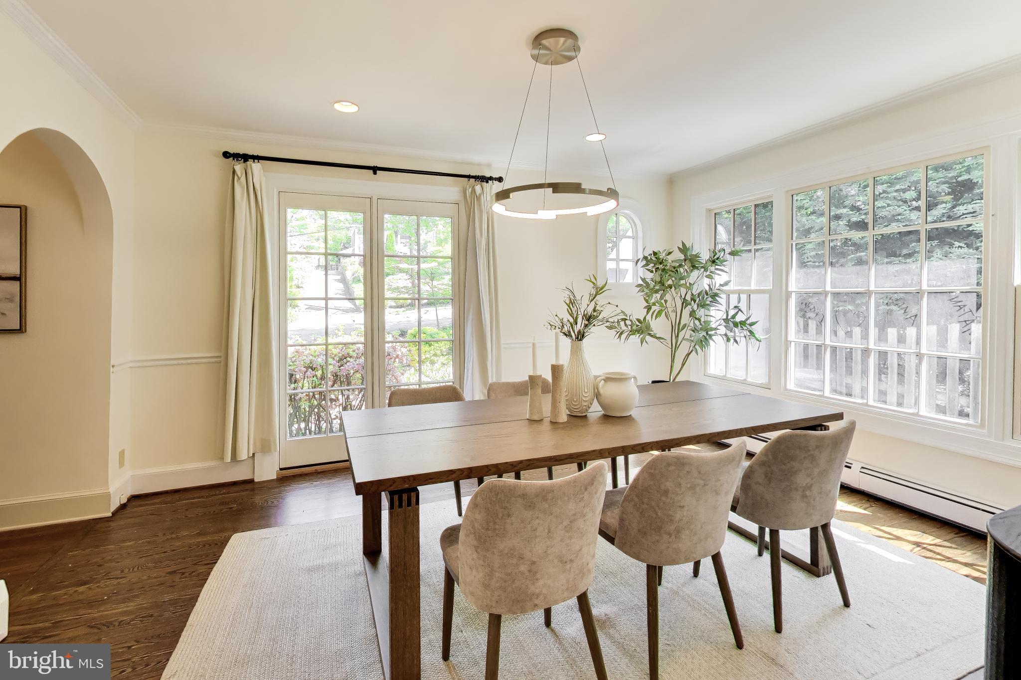 CHEVY CHASE PARK - Residential