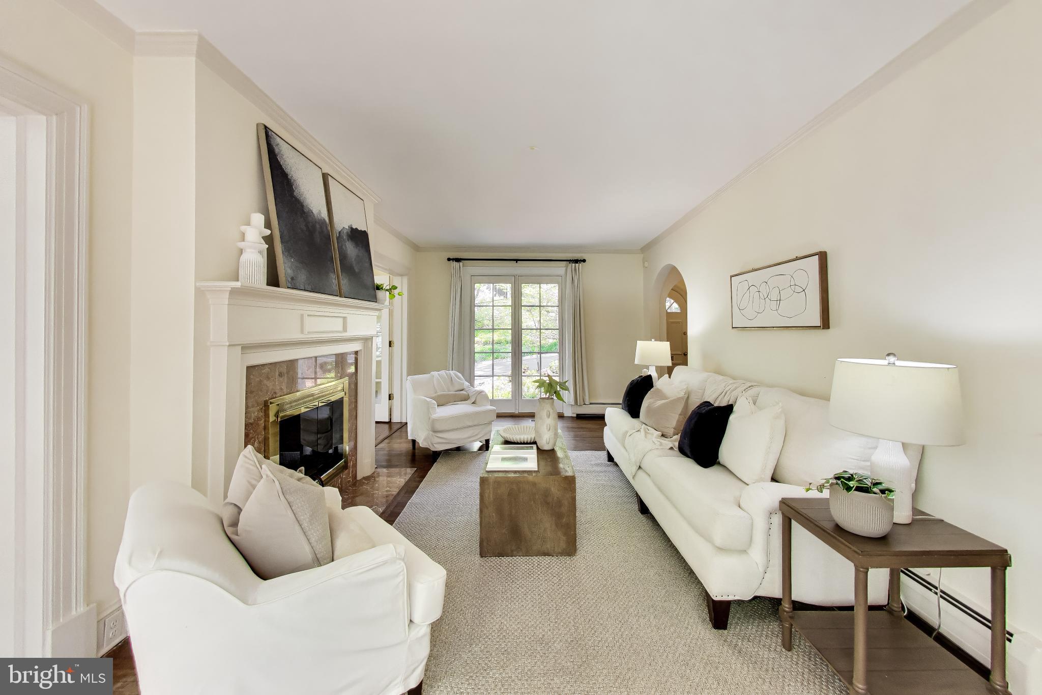 CHEVY CHASE PARK - Residential