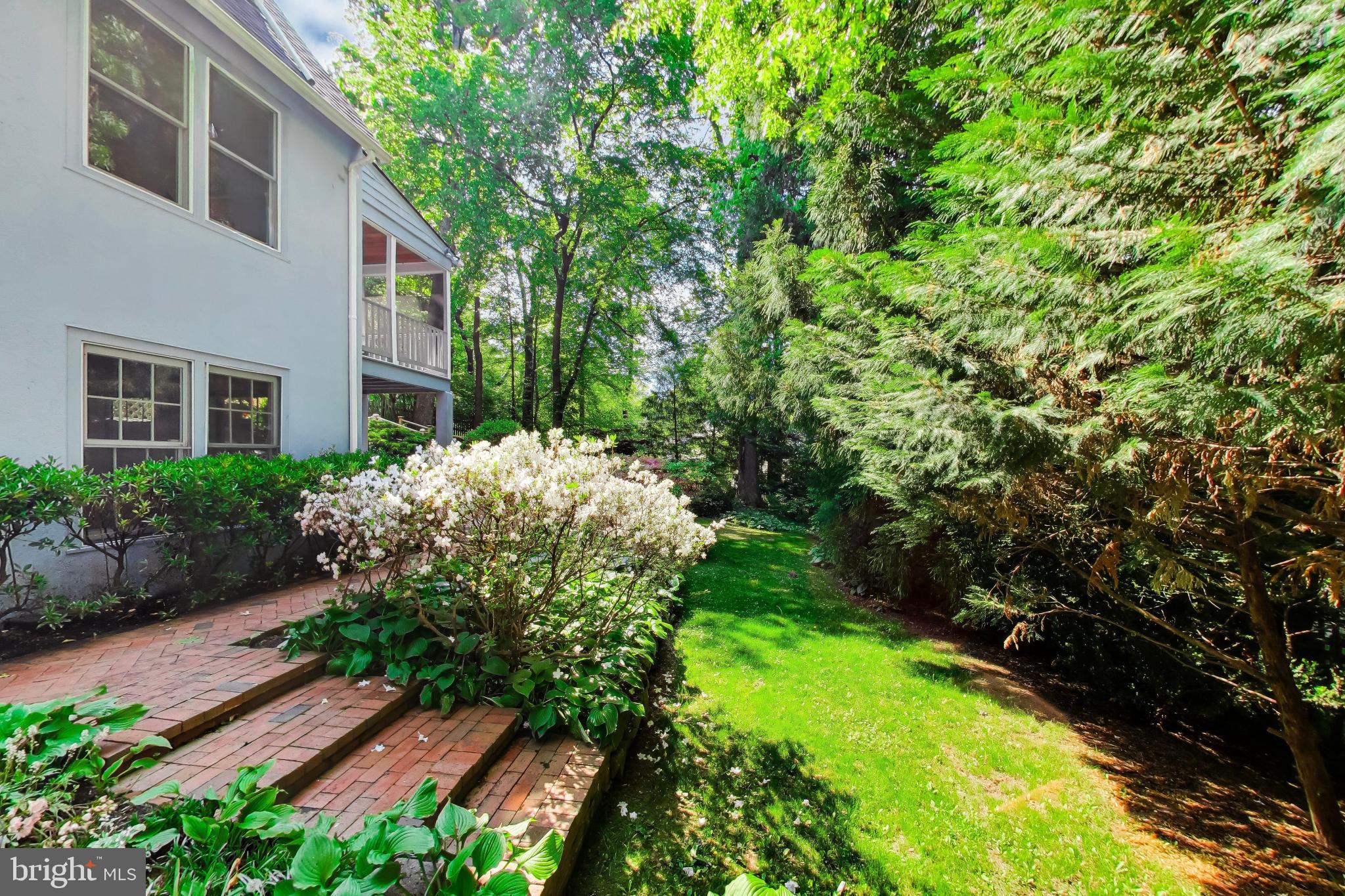 CHEVY CHASE PARK - Residential