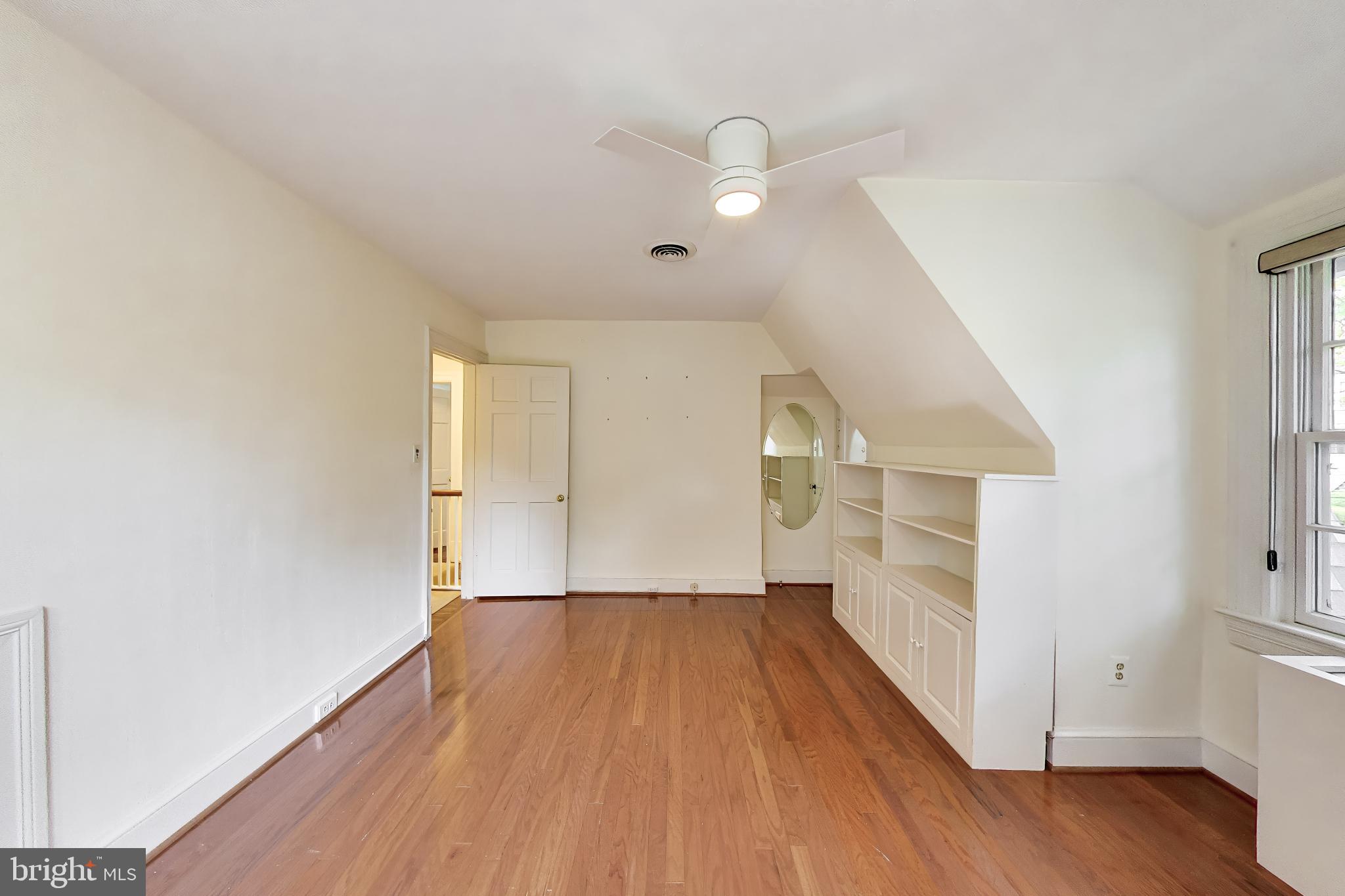 CHEVY CHASE PARK - Residential