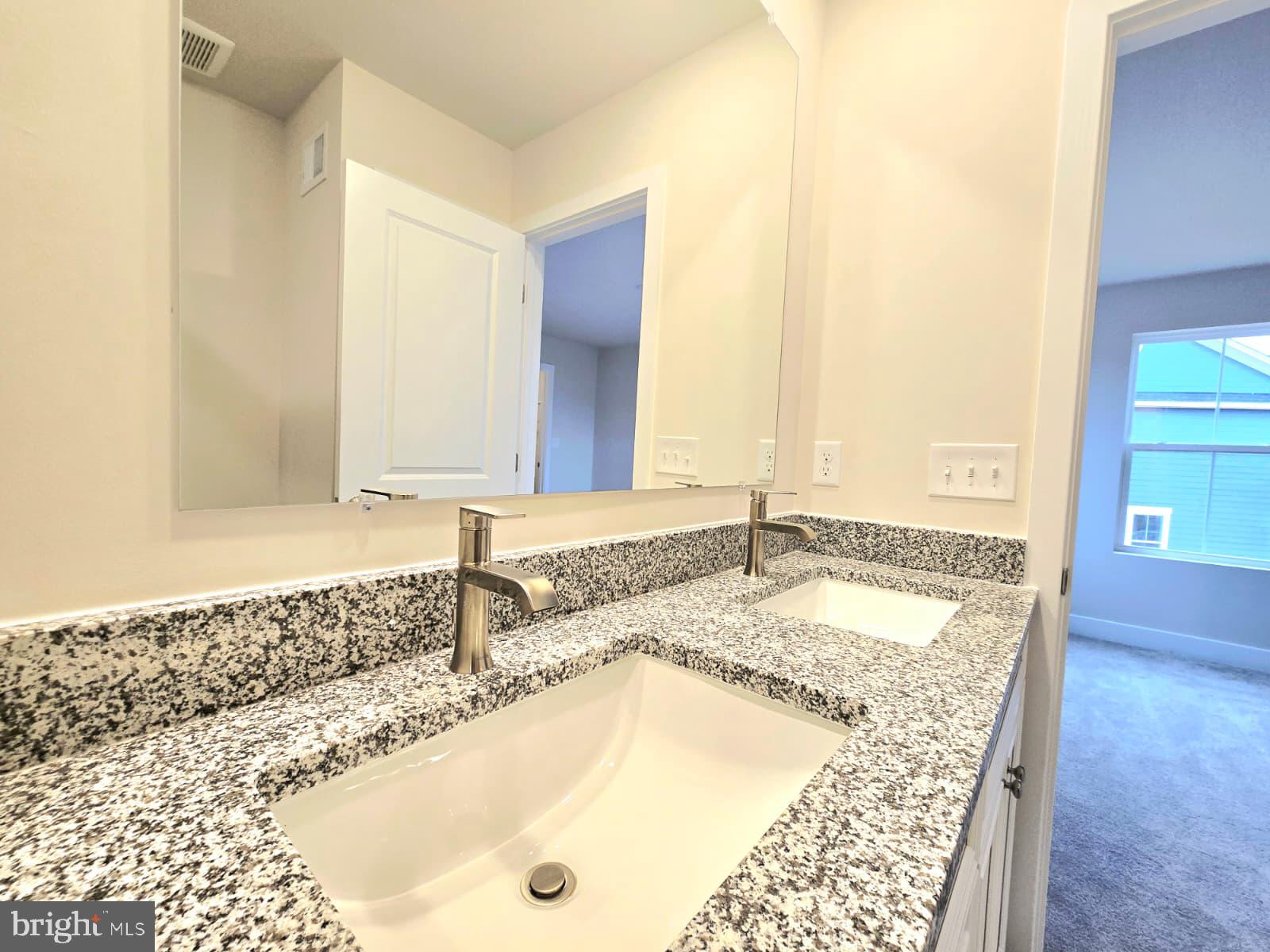 SAINT CHARLES - Residential