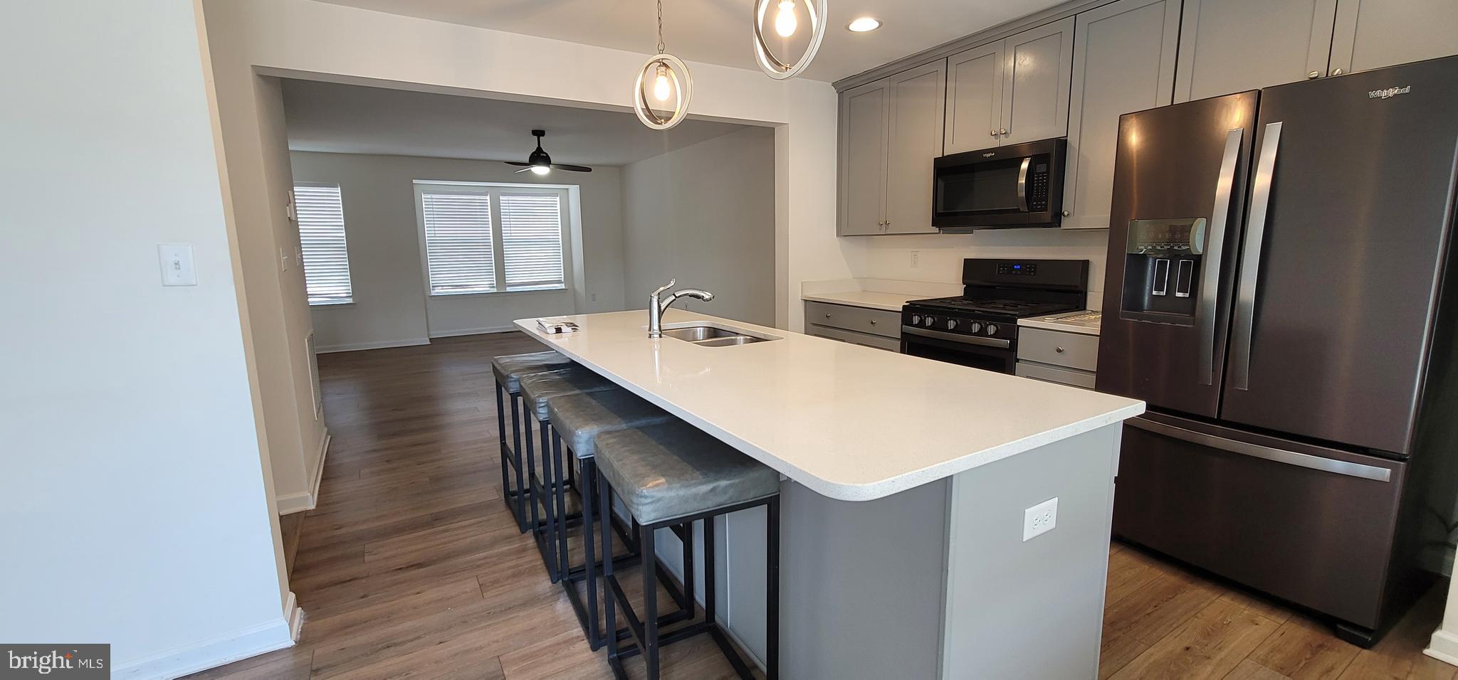 ARCHERS ROCK - Residential Lease