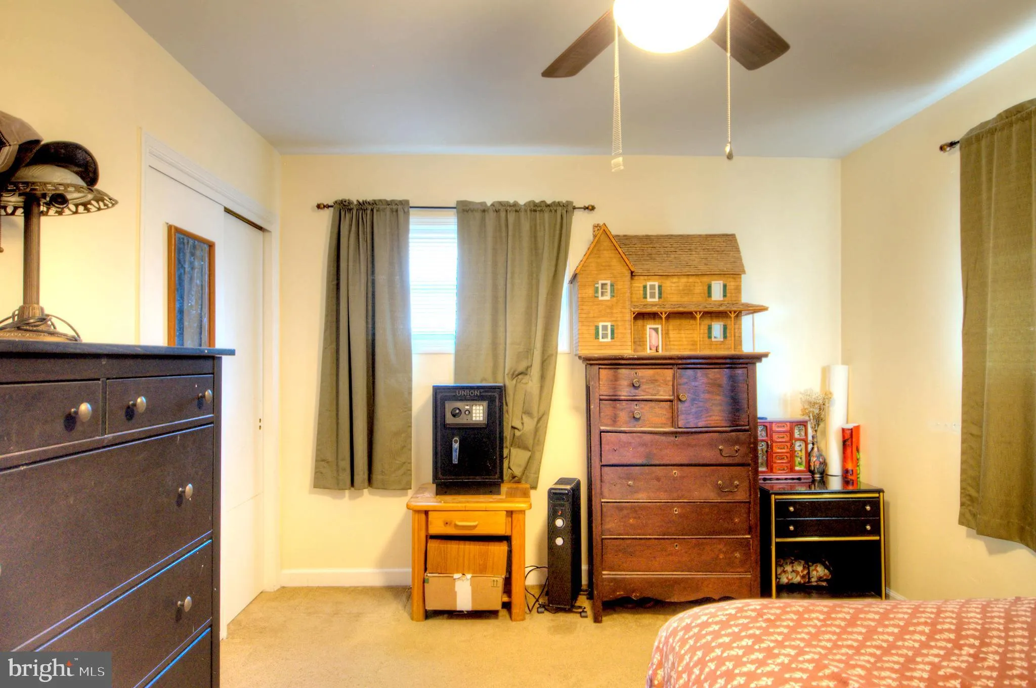 Riverside, New Jersey 08075, United States, 2 Bedrooms Bedrooms, ,1 BathroomBathrooms,Residential,Active,86618