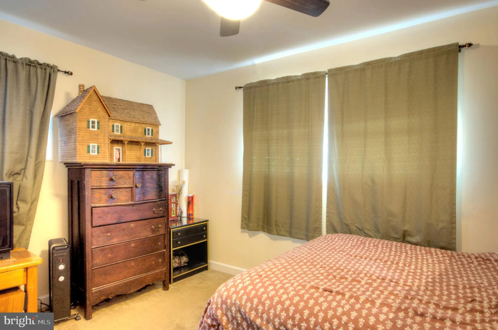 Riverside, New Jersey 08075, United States, 2 Bedrooms Bedrooms, ,1 BathroomBathrooms,Residential,Active,86618