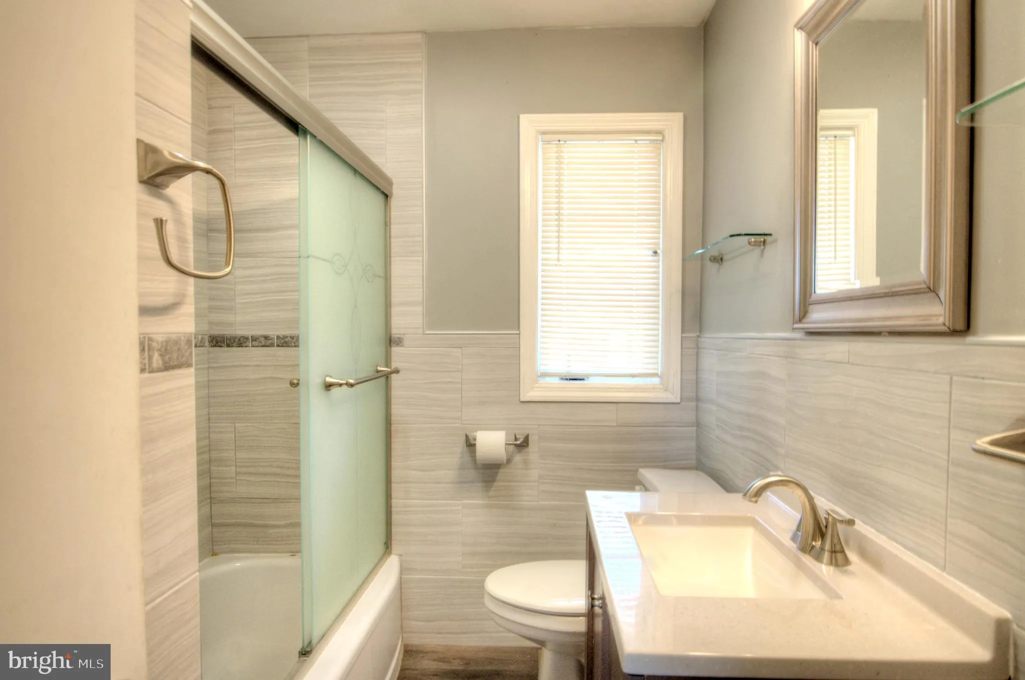 Riverside, New Jersey 08075, United States, 2 Bedrooms Bedrooms, ,1 BathroomBathrooms,Residential,Active,86618