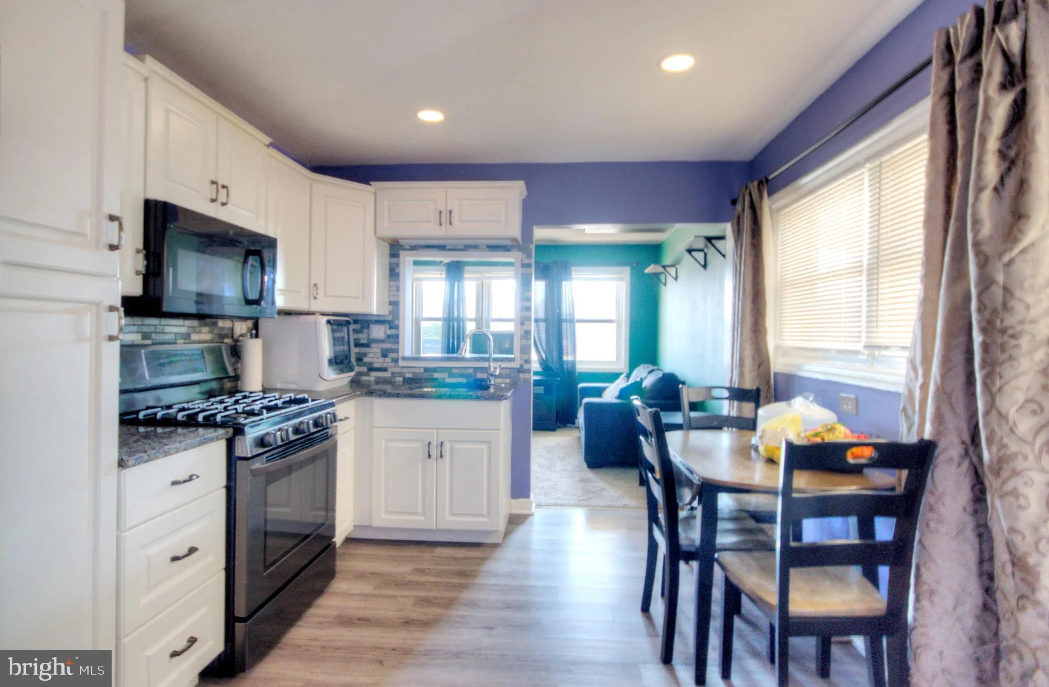 Riverside, New Jersey 08075, United States, 2 Bedrooms Bedrooms, ,1 BathroomBathrooms,Residential,Active,86618