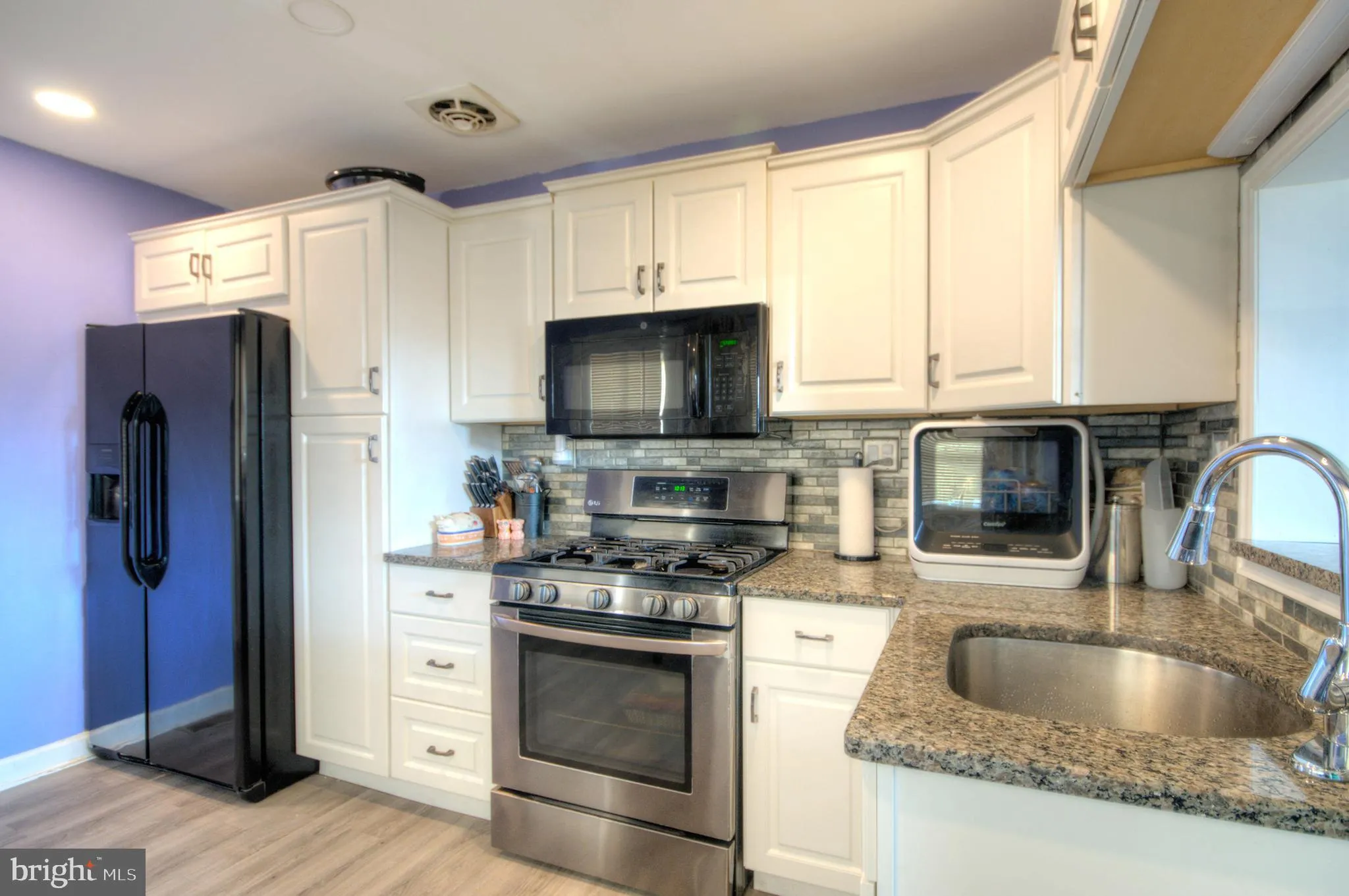 Riverside, New Jersey 08075, United States, 2 Bedrooms Bedrooms, ,1 BathroomBathrooms,Residential,Active,86618