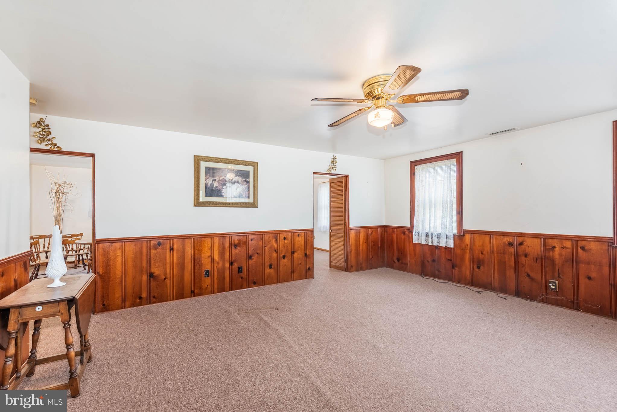 CARNEY GROVE - Residential Income