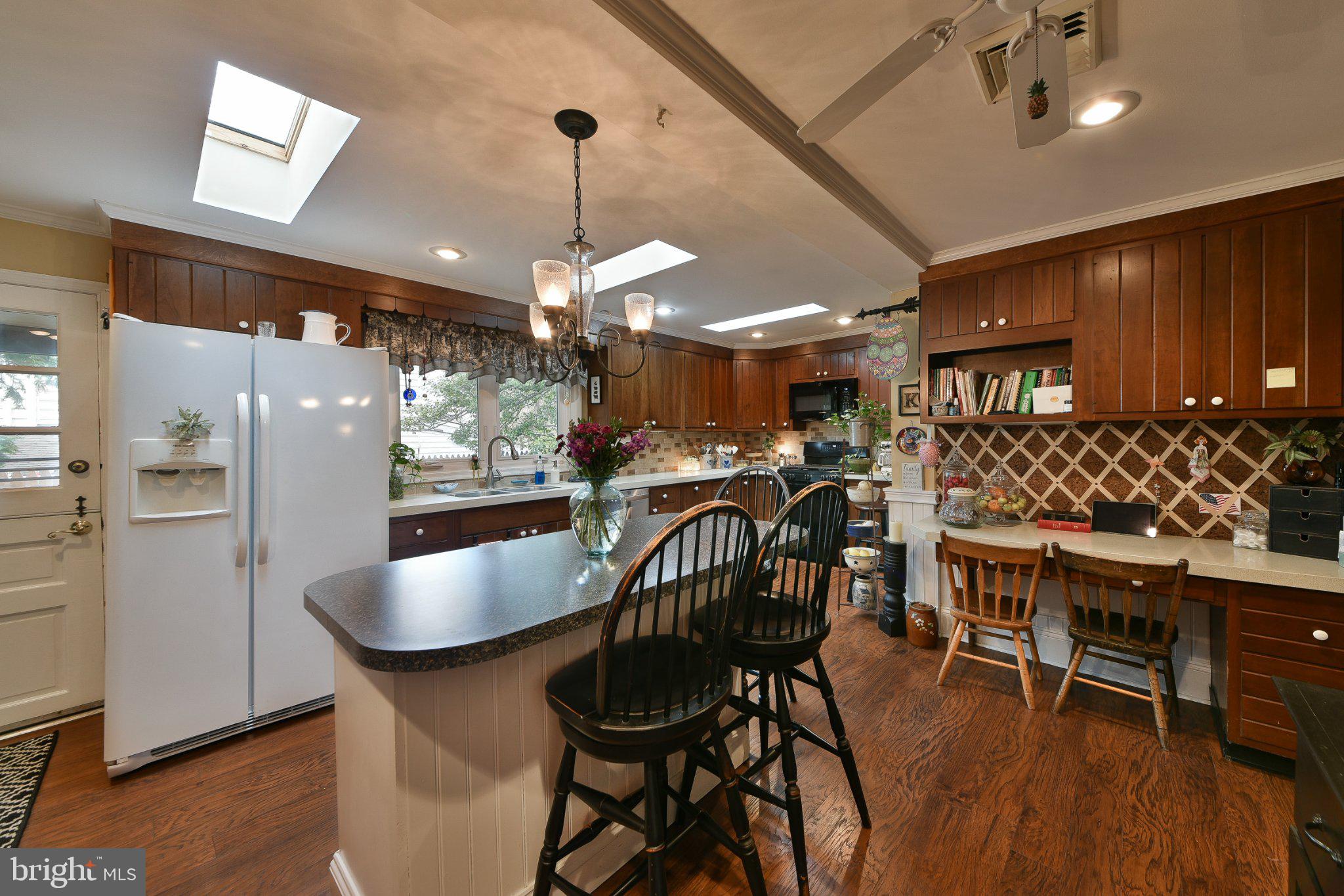 PLYMOUTH VALLEY - Residential