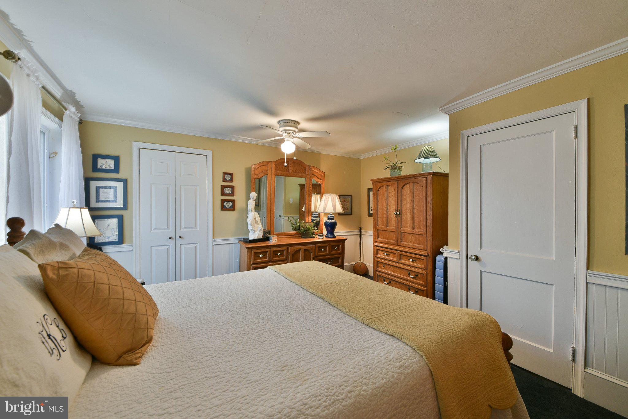 PLYMOUTH VALLEY - Residential