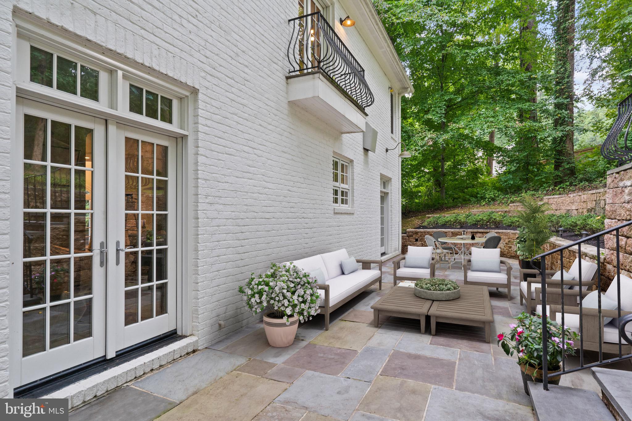 BANNOCKBURN - Residential