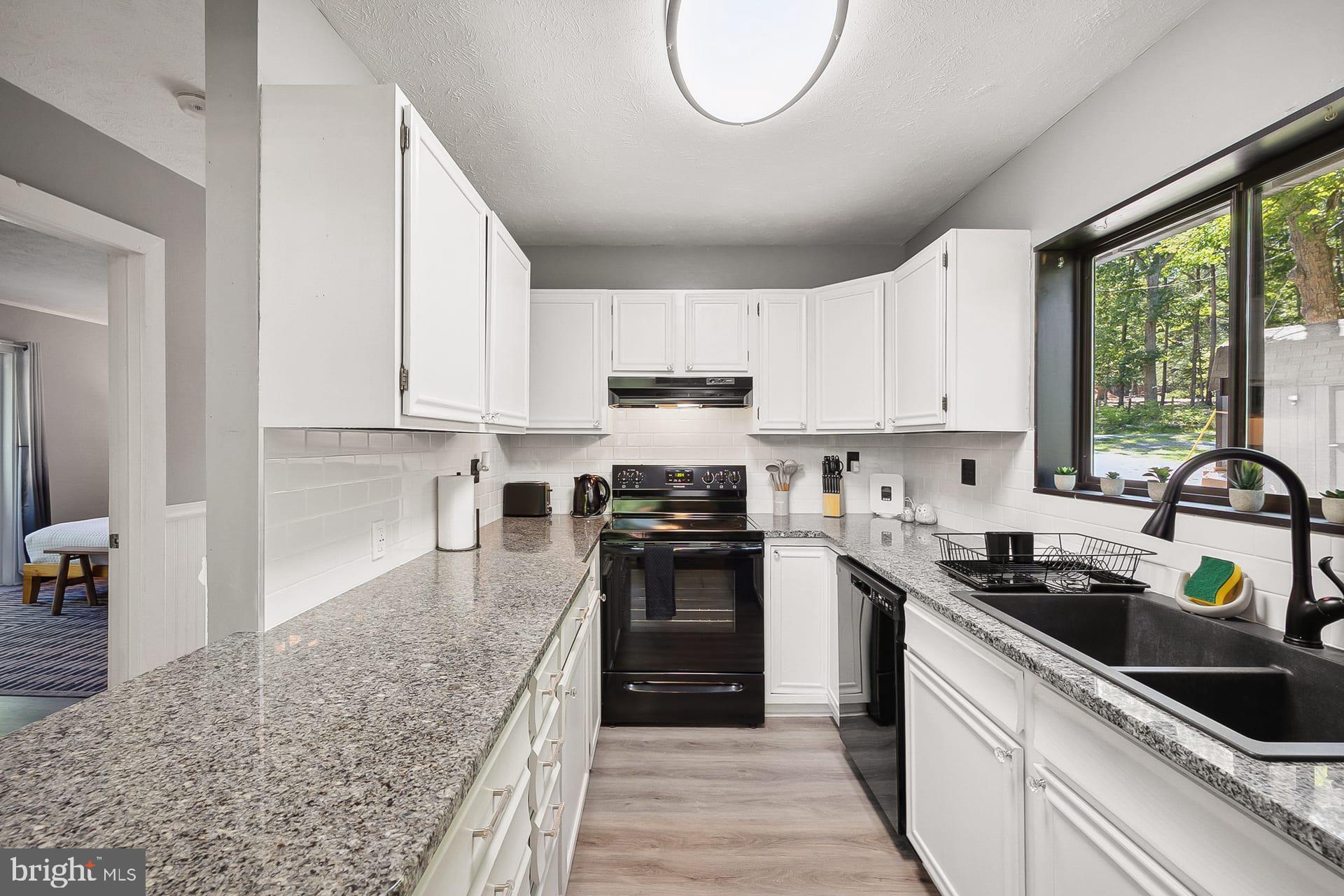 SERENITY RIDGE - Residential