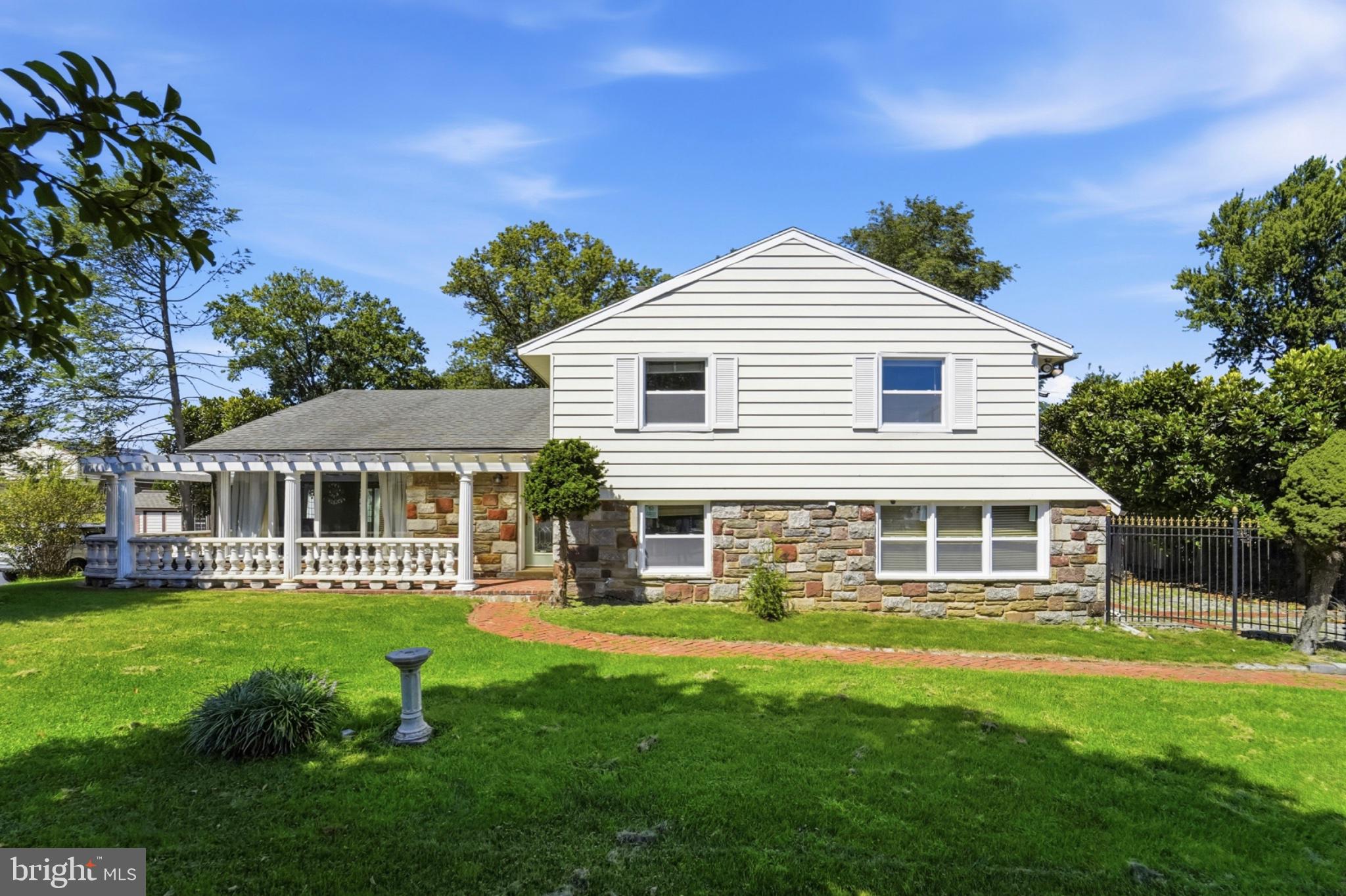 1868 PINE ROAD