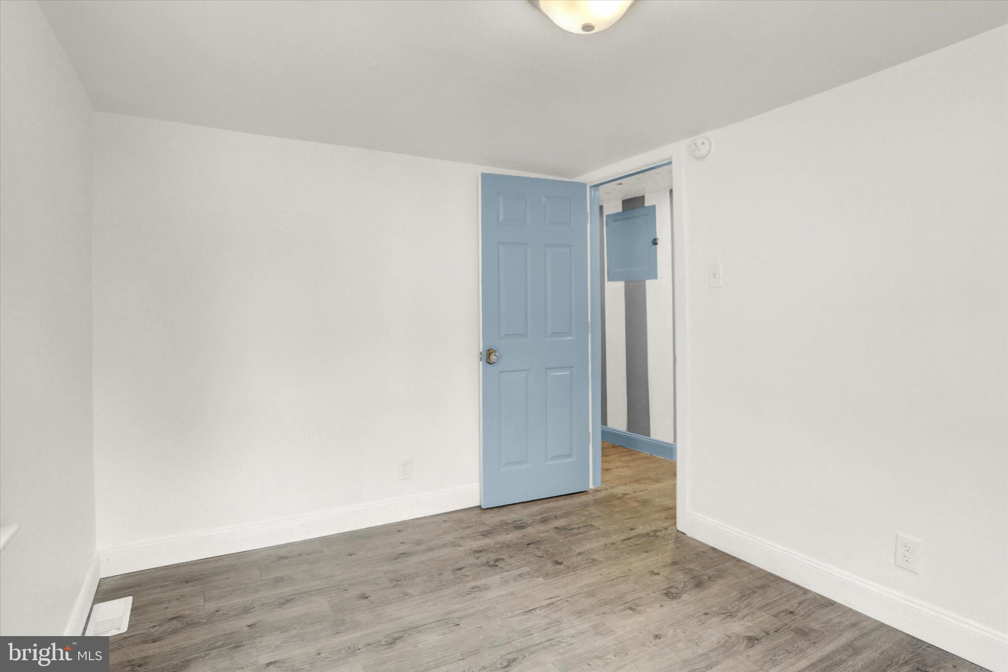 CABBAGE HILL - Residential