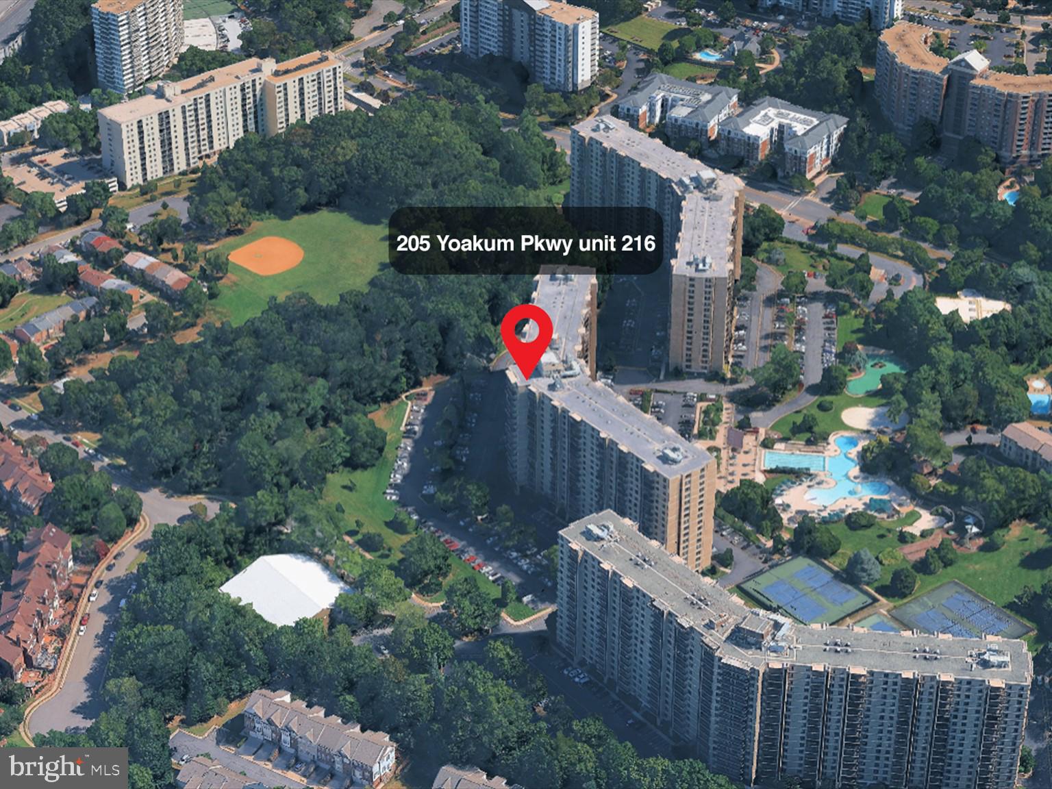 205 YOAKUM PARKWAY 216