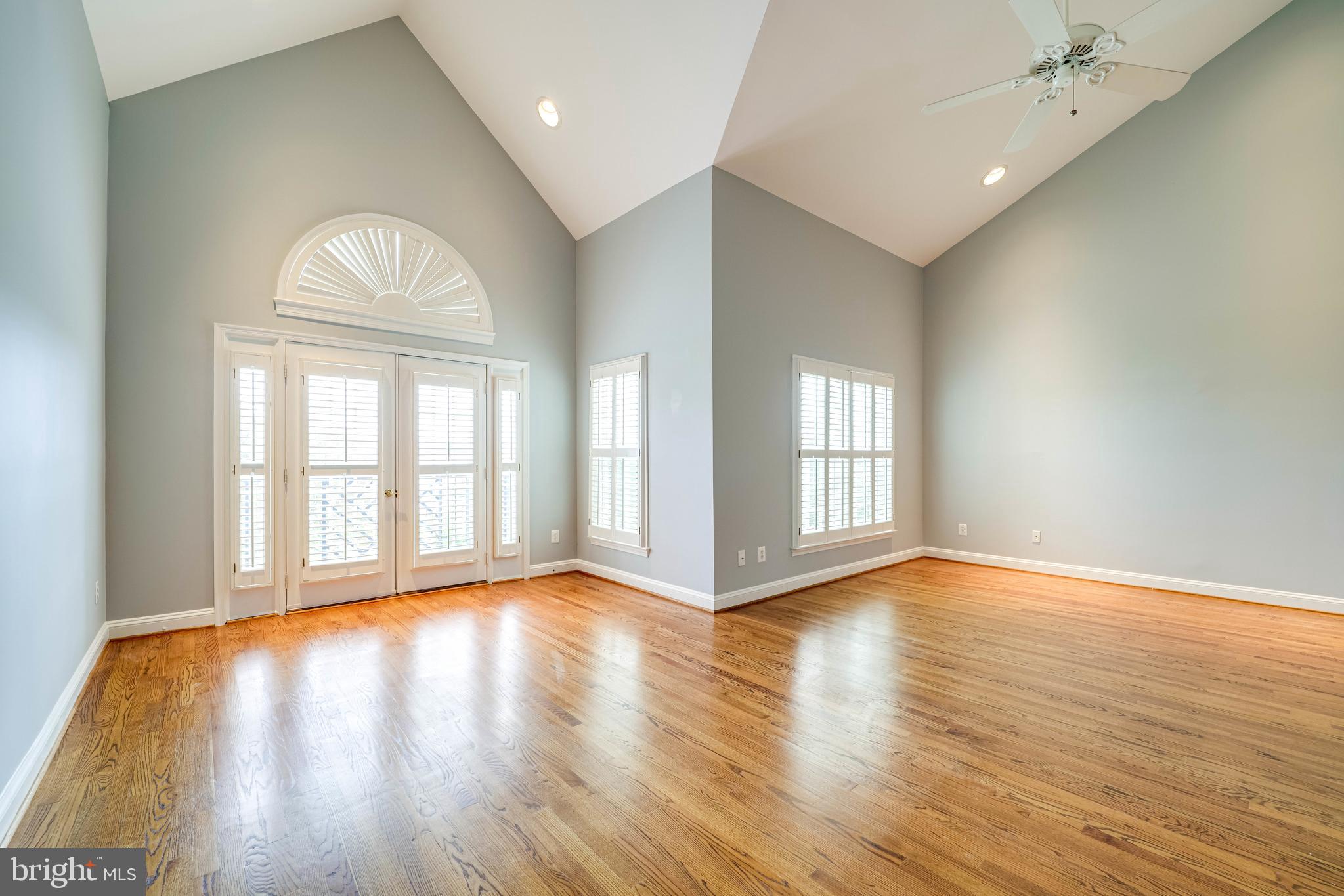 RIVERGATE - Residential Lease