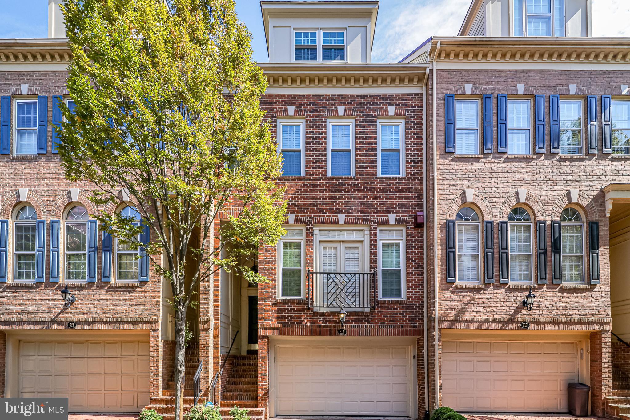 RIVERGATE - Residential Lease