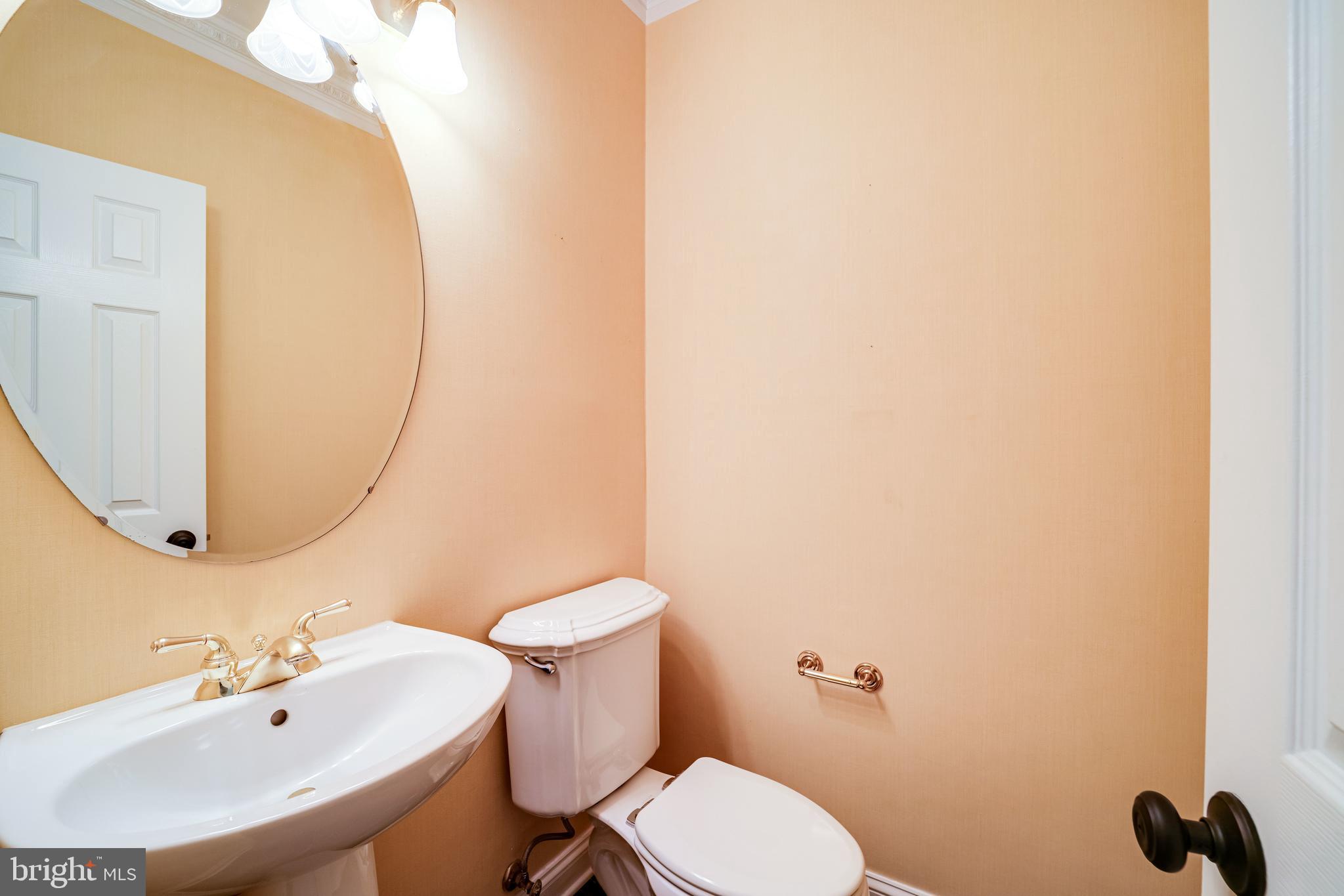 RIVERGATE - Residential Lease