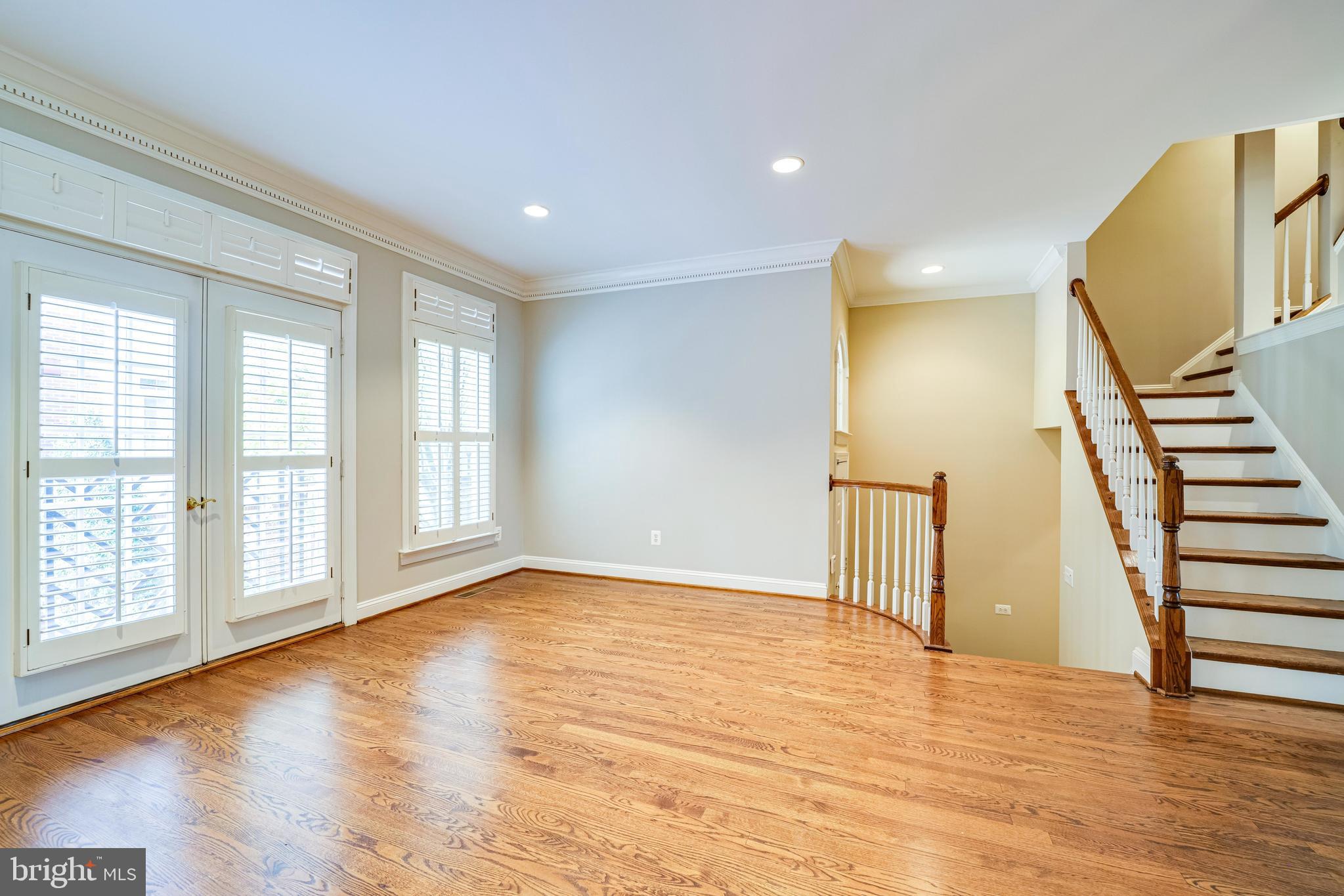 RIVERGATE - Residential Lease