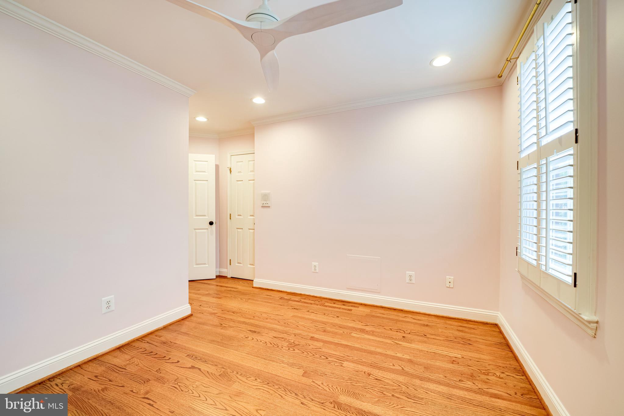 RIVERGATE - Residential Lease