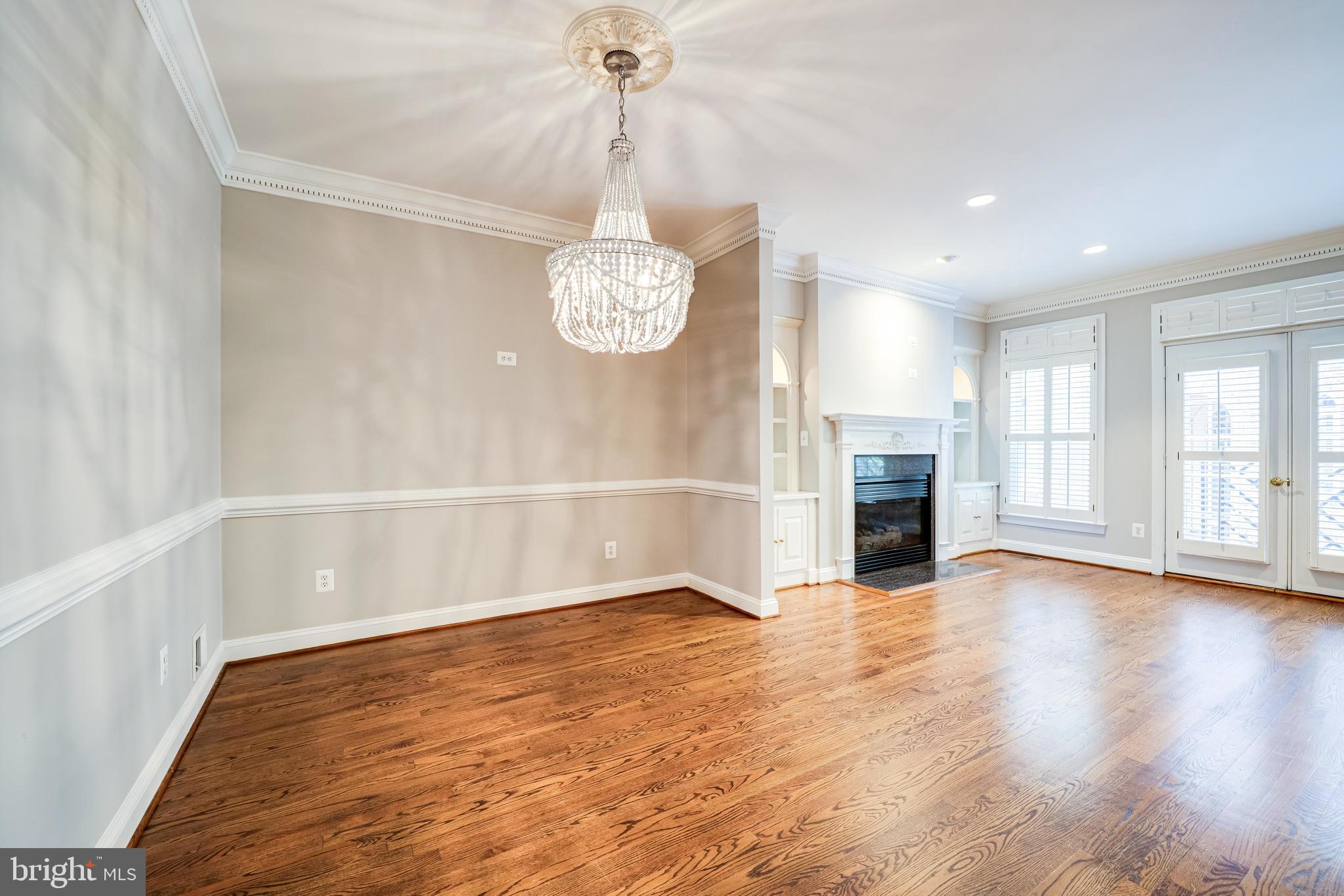 RIVERGATE - Residential Lease