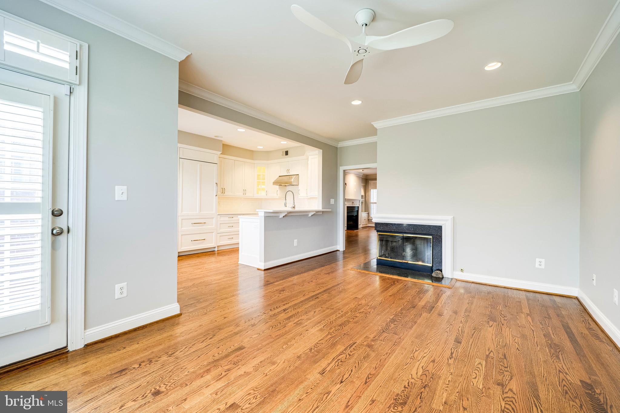 RIVERGATE - Residential Lease