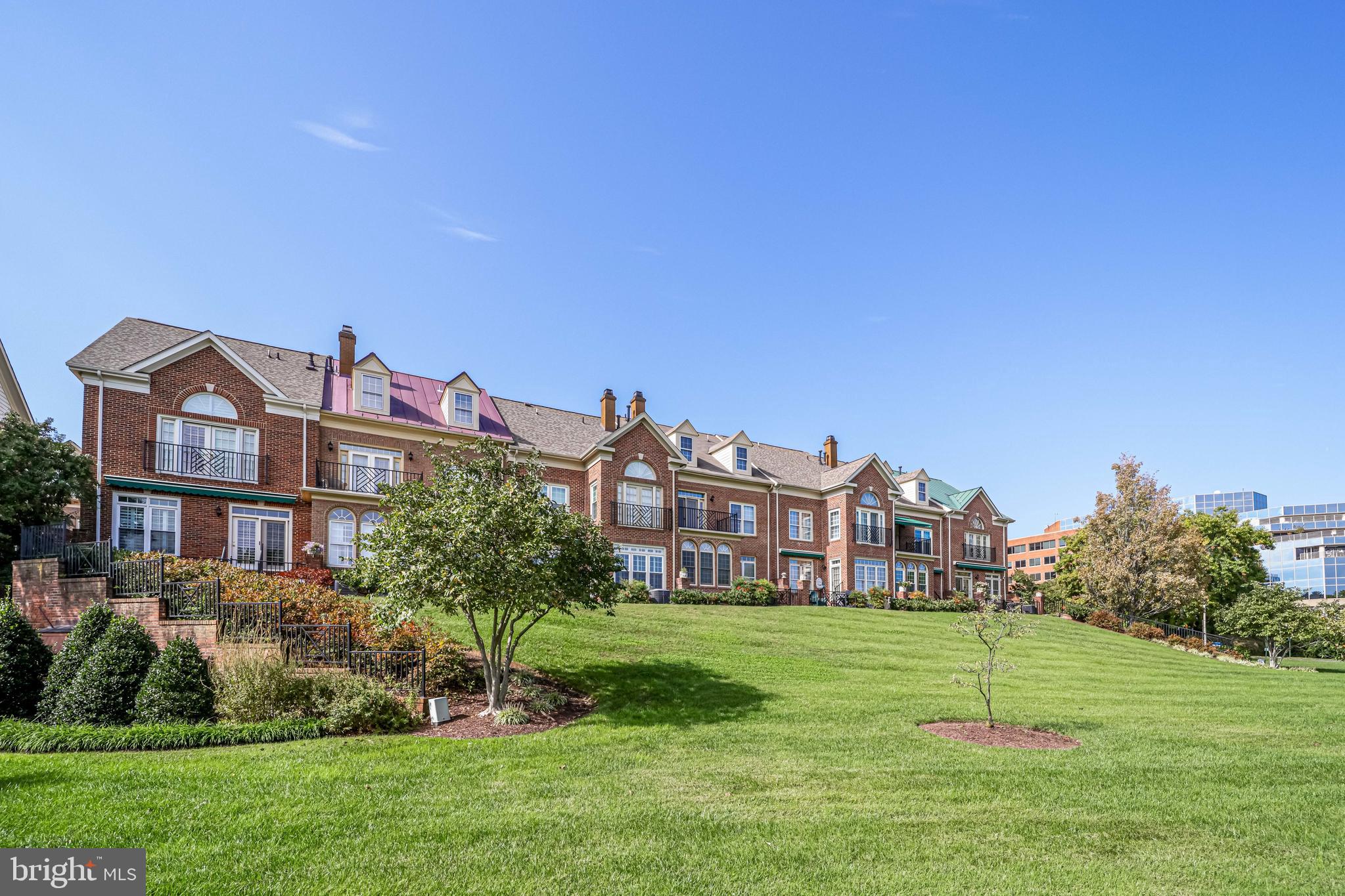 RIVERGATE - Residential Lease