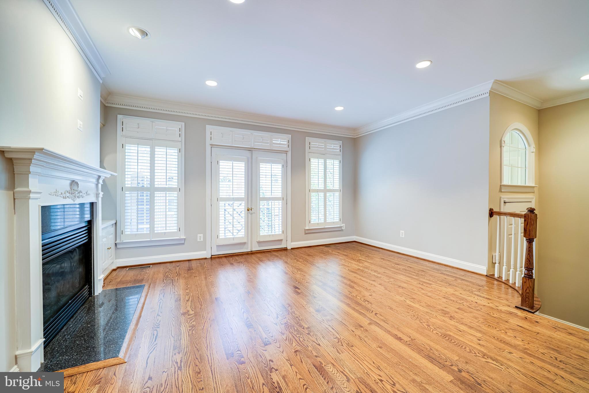 RIVERGATE - Residential Lease