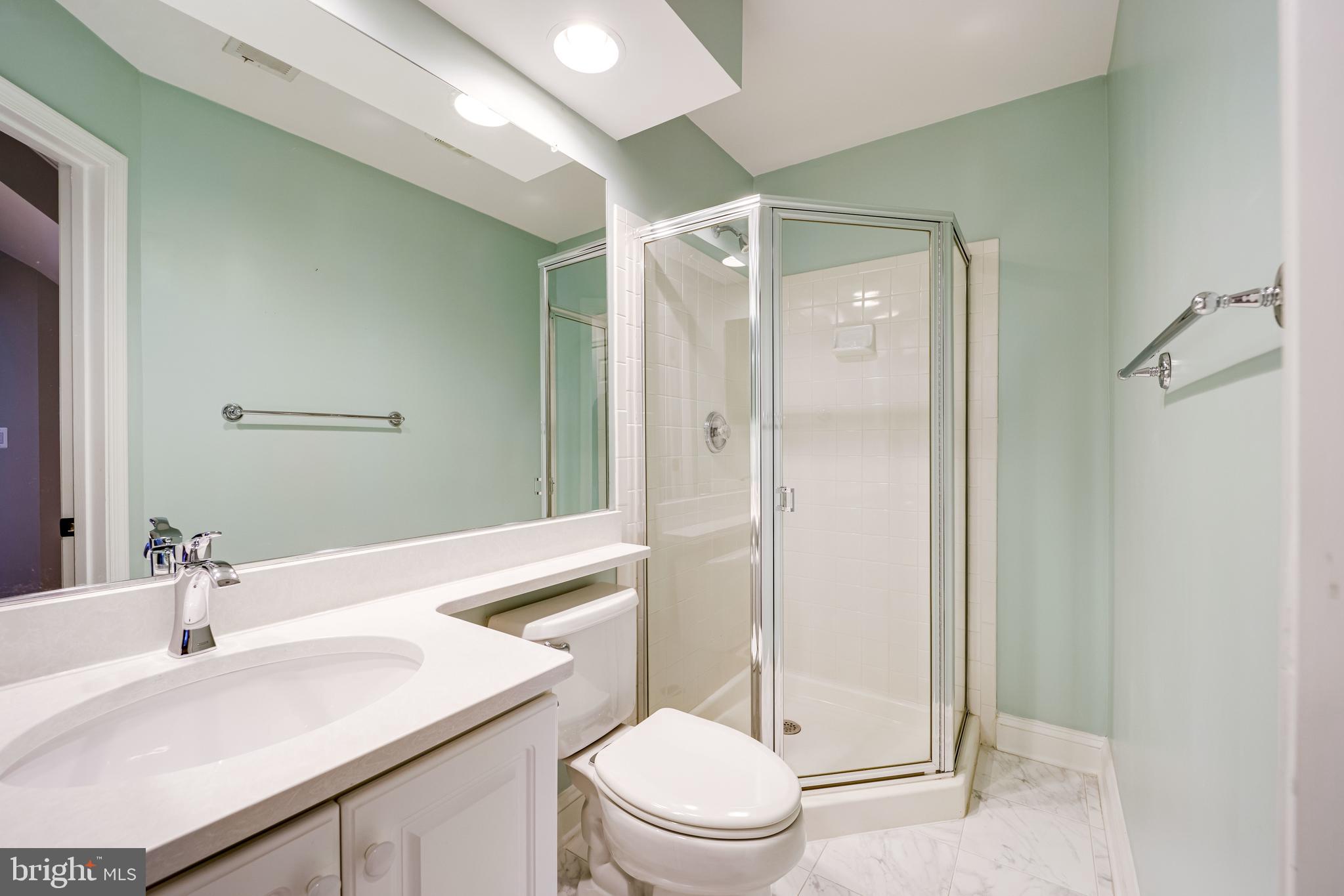 RIVERGATE - Residential Lease