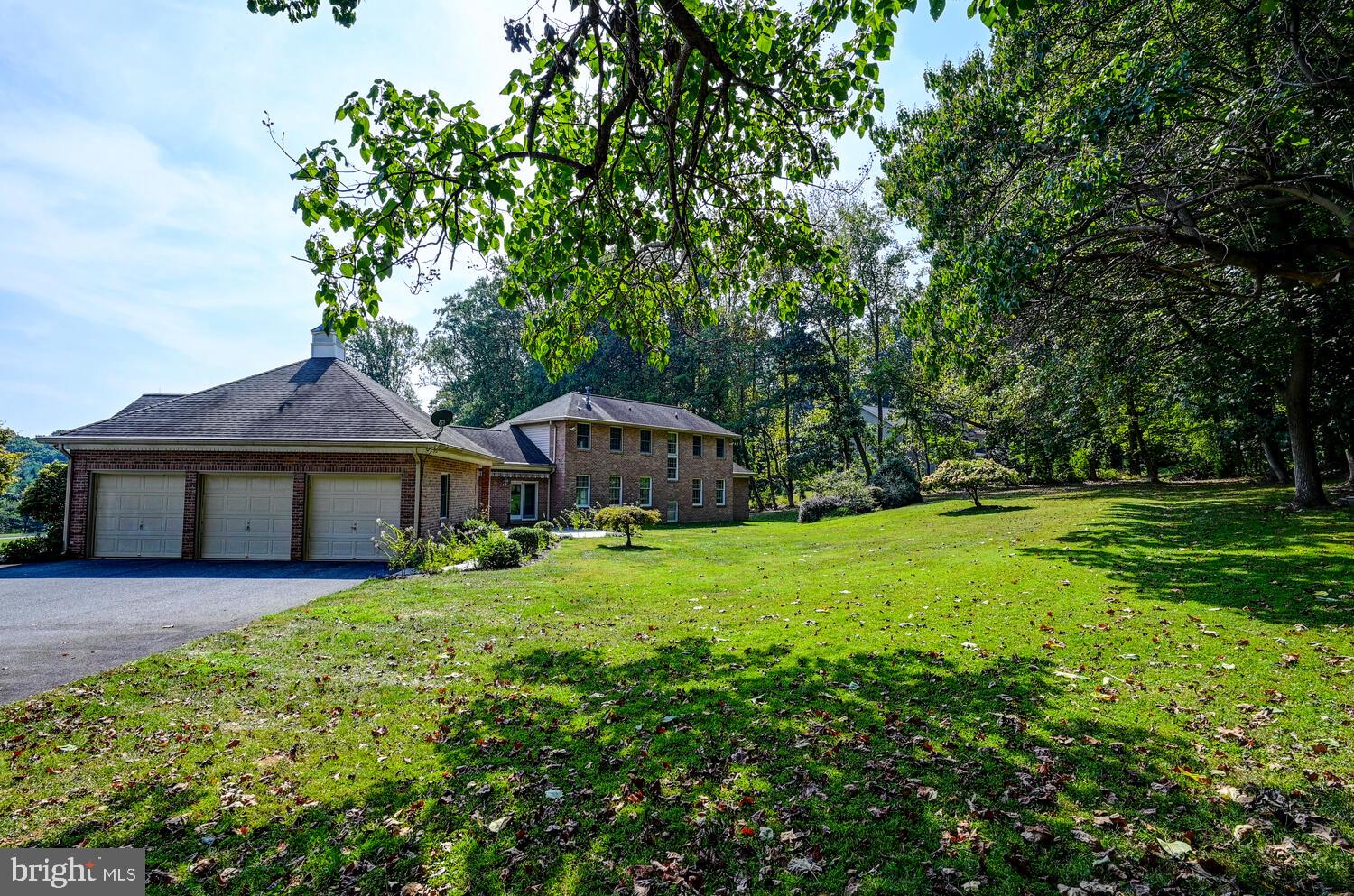 LONGFIELD ESTATES - Residential