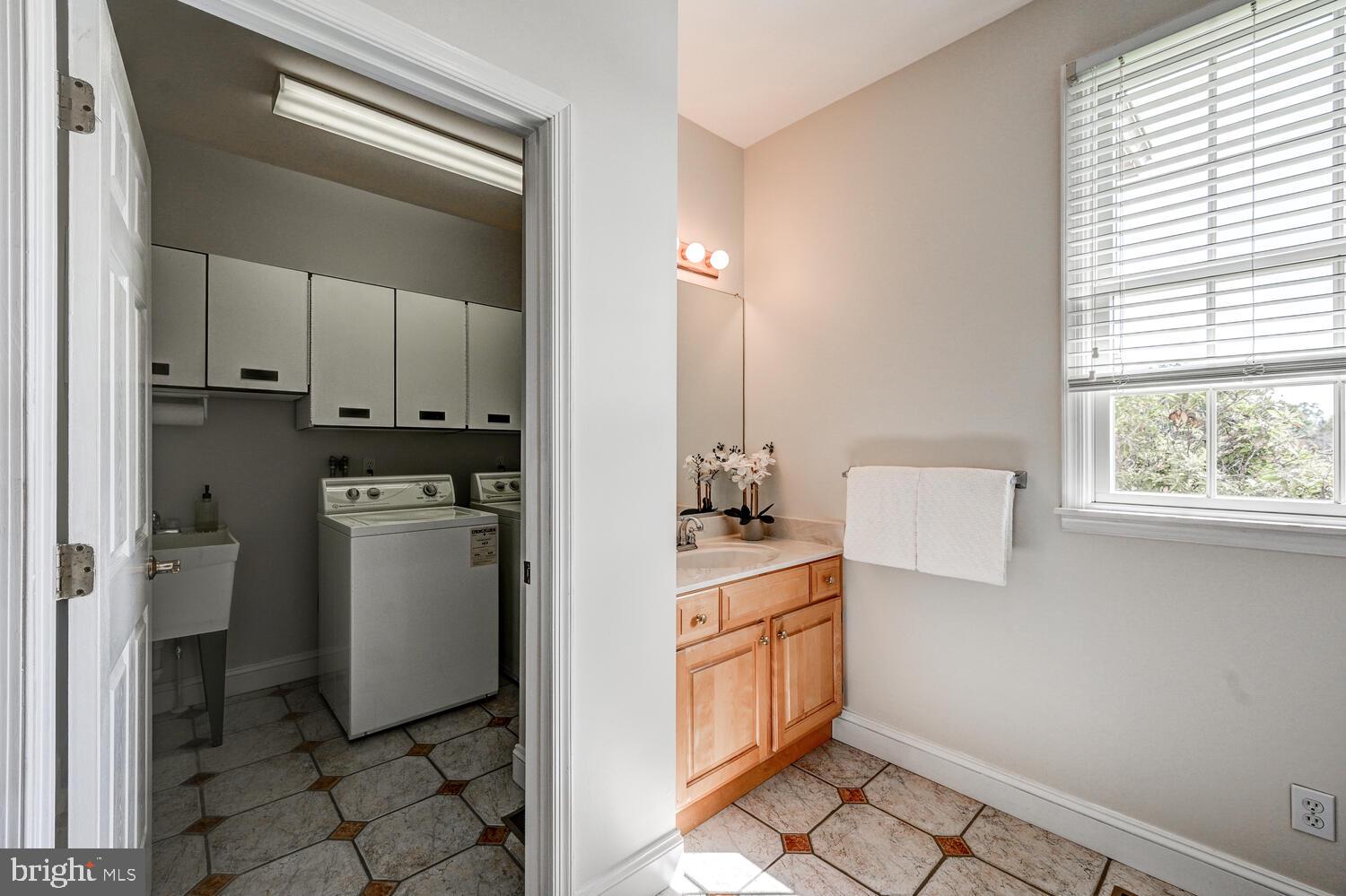 LONGFIELD ESTATES - Residential