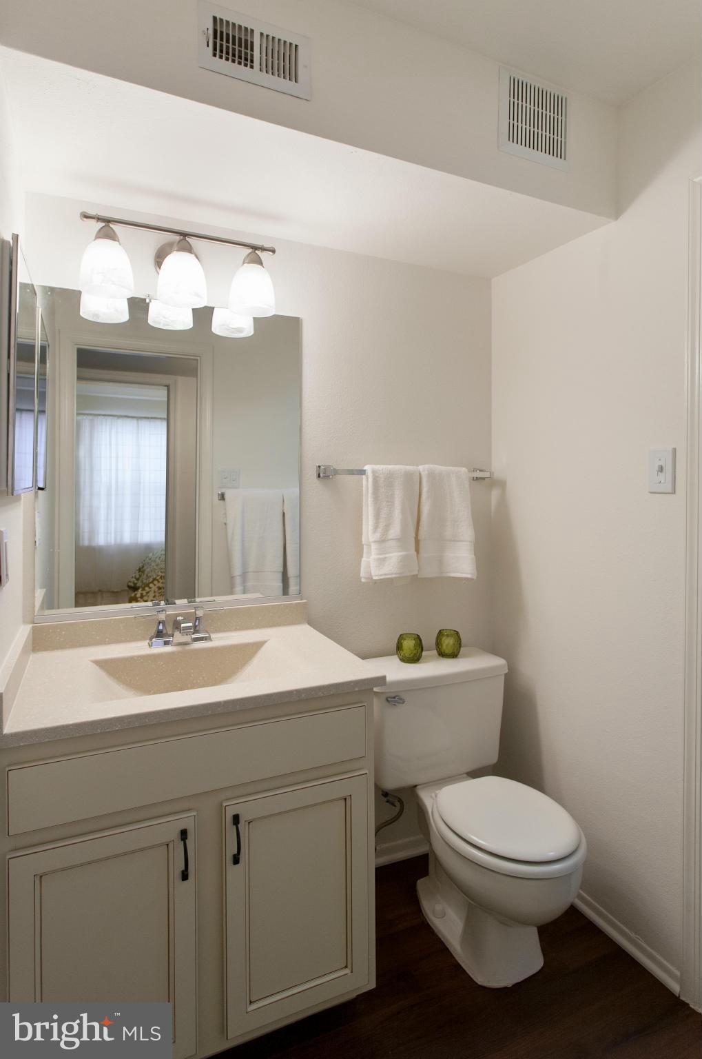 WINDSOR AT PINE RIDGE - Residential Lease