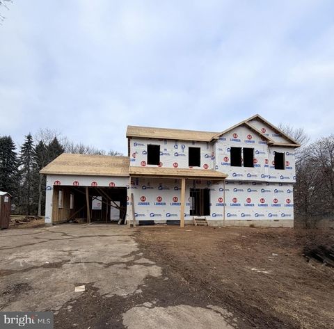 54 GERMAN AVENUE NEWTOWN PA 18940