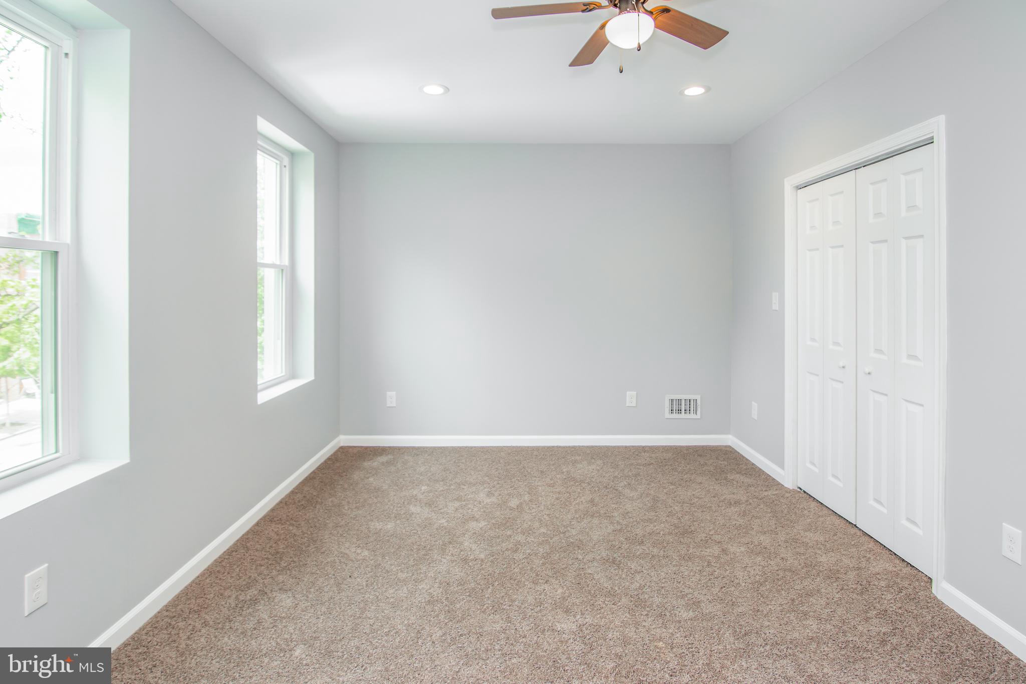 BARCLAY - Residential