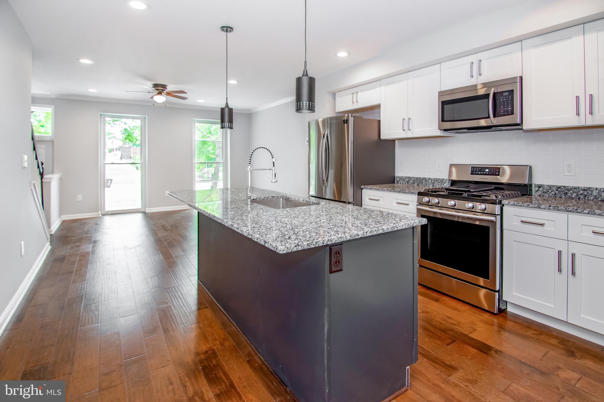 BARCLAY - Residential