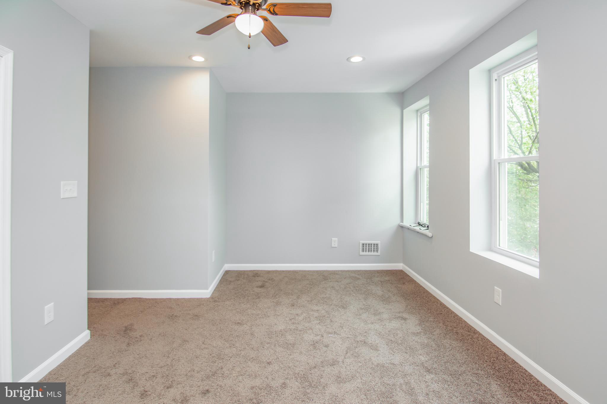 BARCLAY - Residential