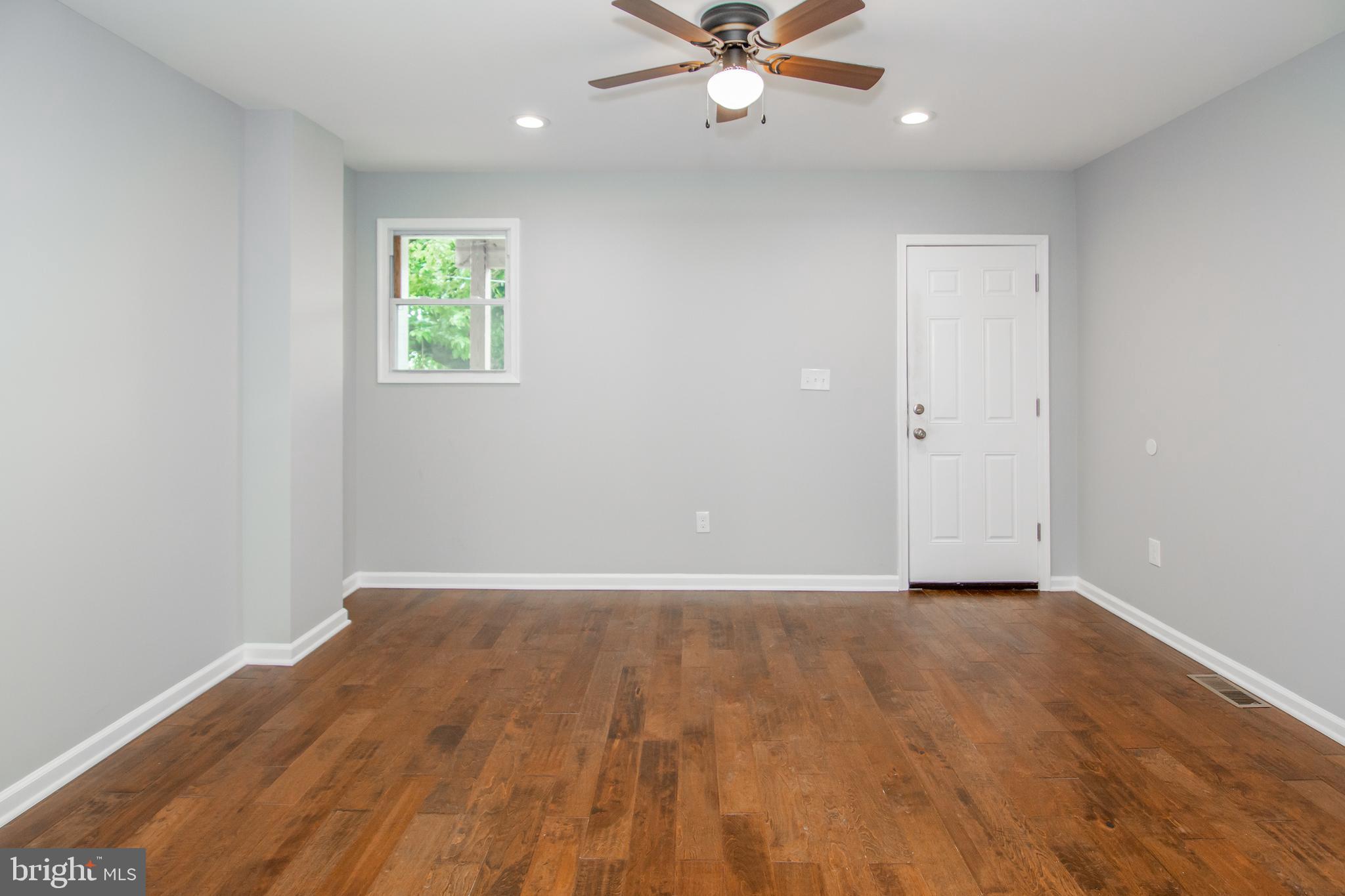 BARCLAY - Residential