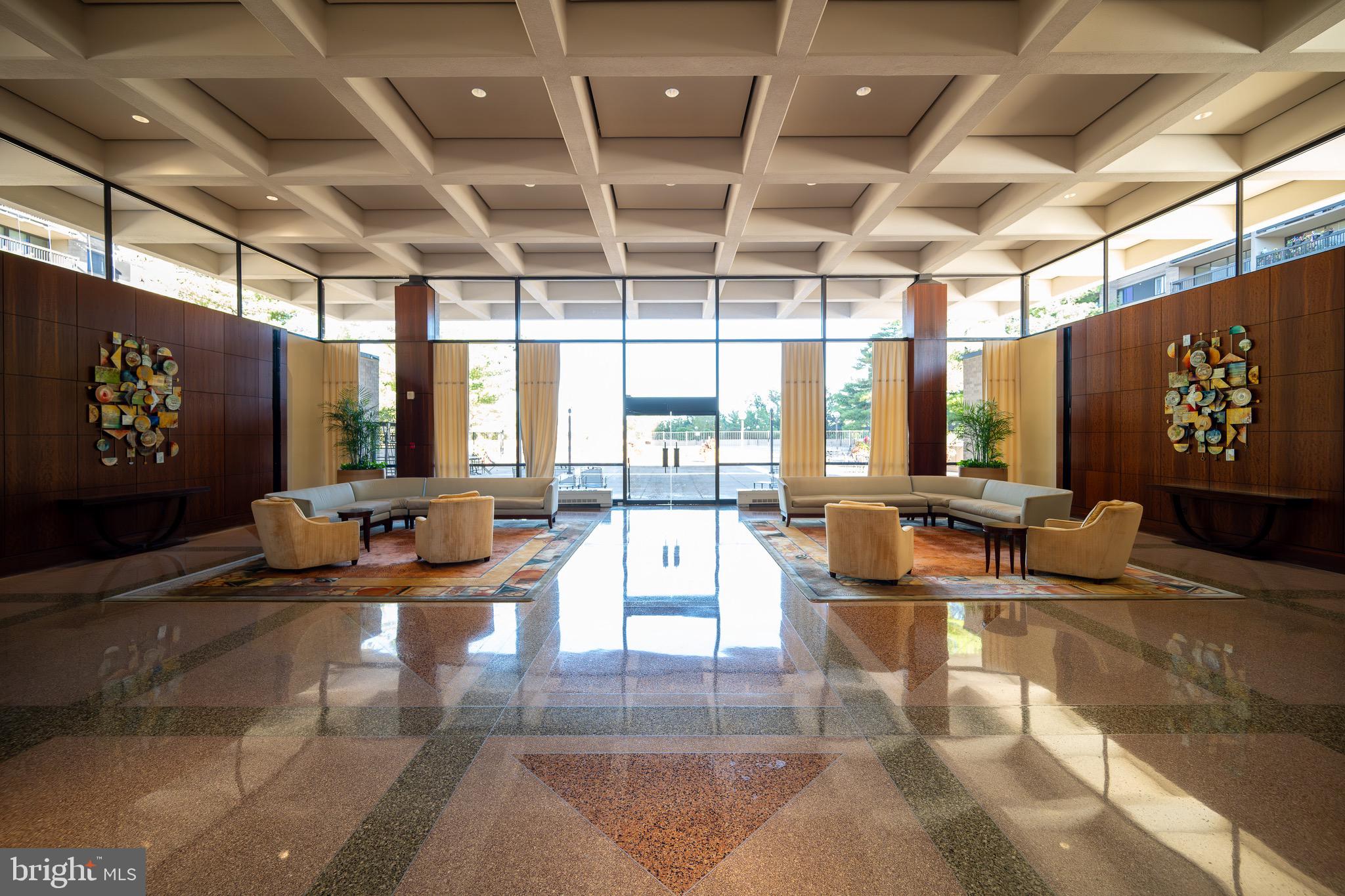 SKYLINE PLAZA - Residential