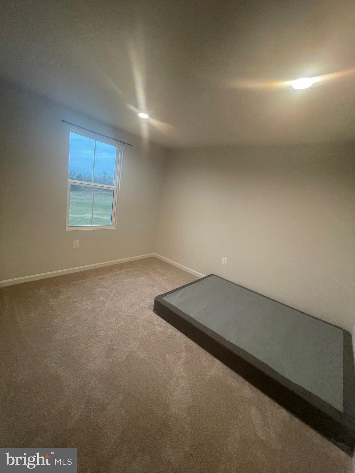 CHANDLERS GLEN - Residential Lease