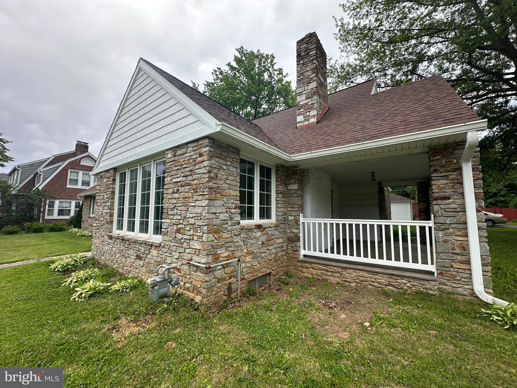 OAK HILL - Residential