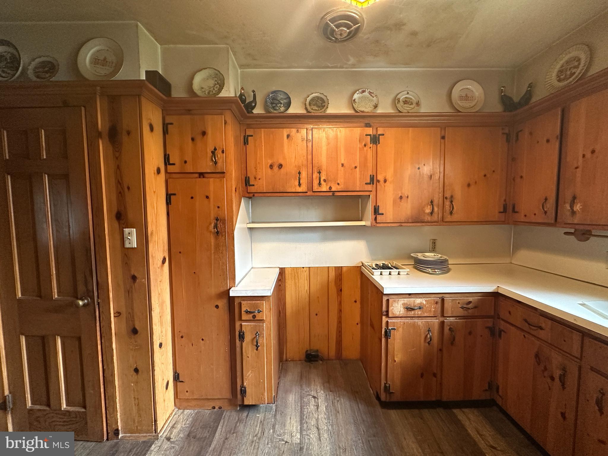 OAK HILL - Residential