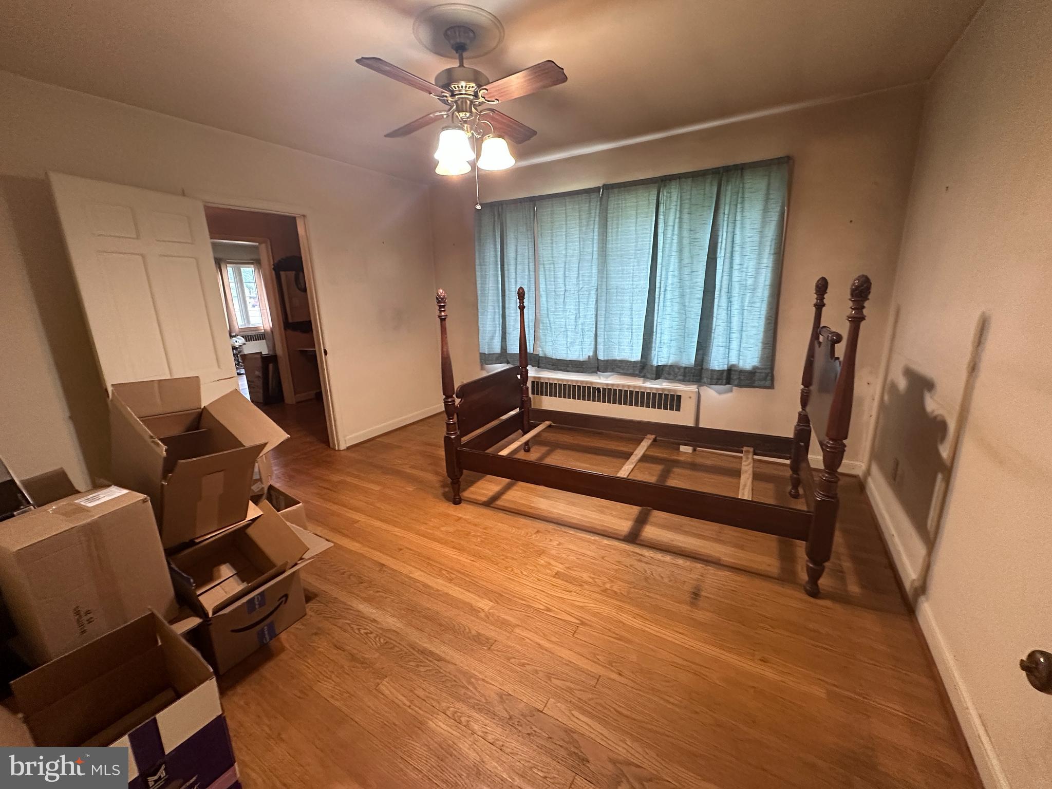 OAK HILL - Residential